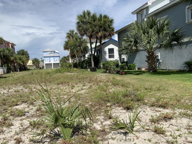 VILLAGE AT NAVARRE - Land