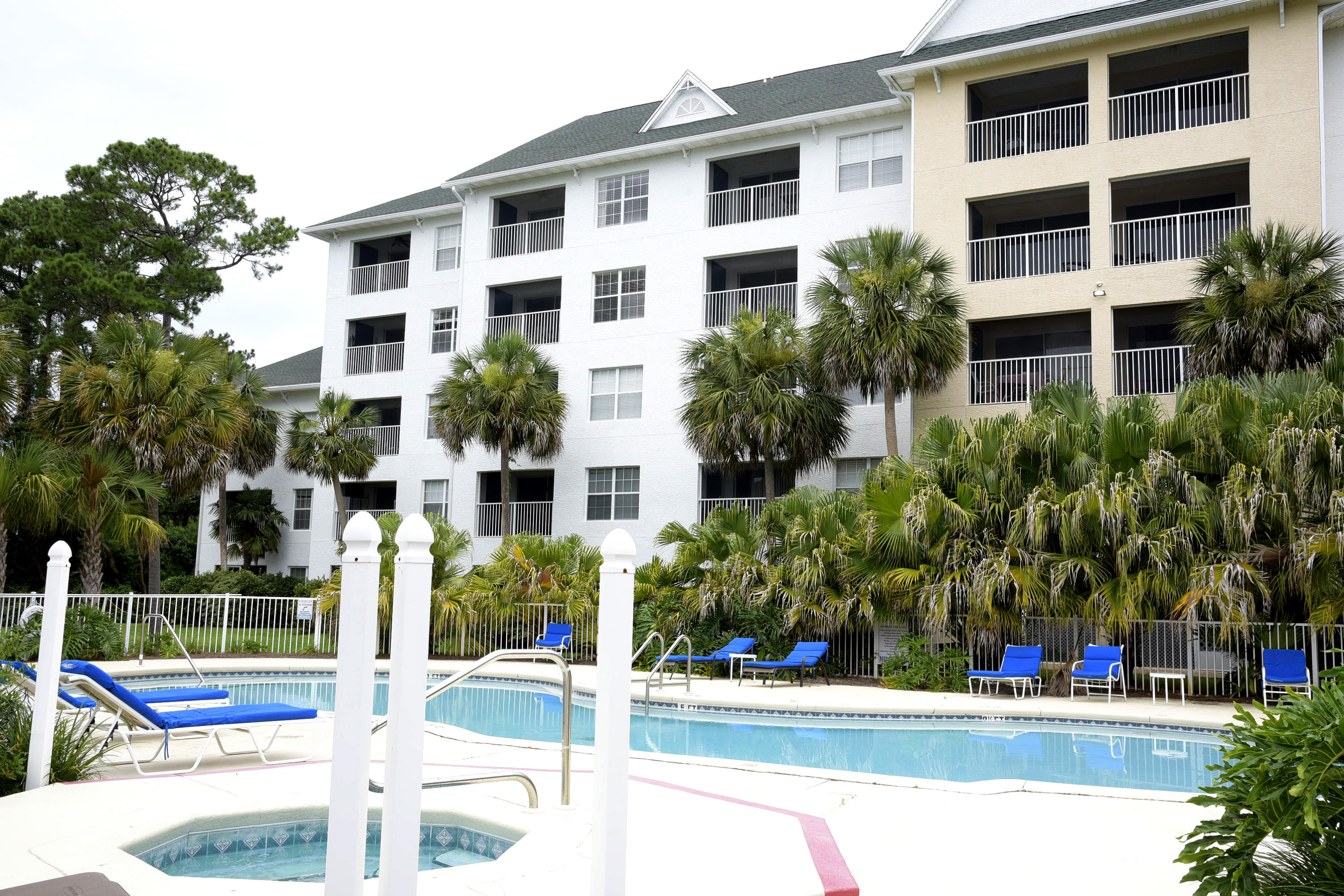 THE FLORIDA CLUB - Residential