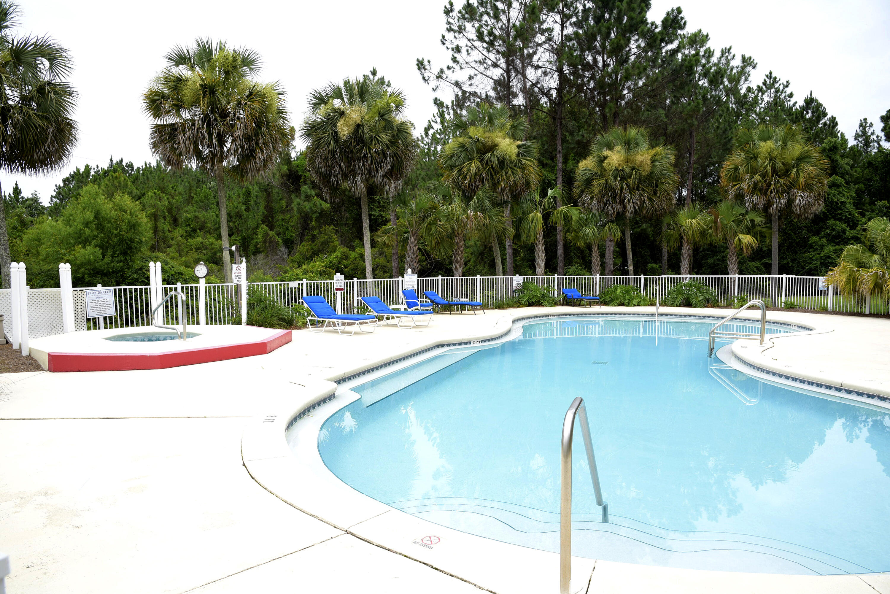 THE FLORIDA CLUB - Residential