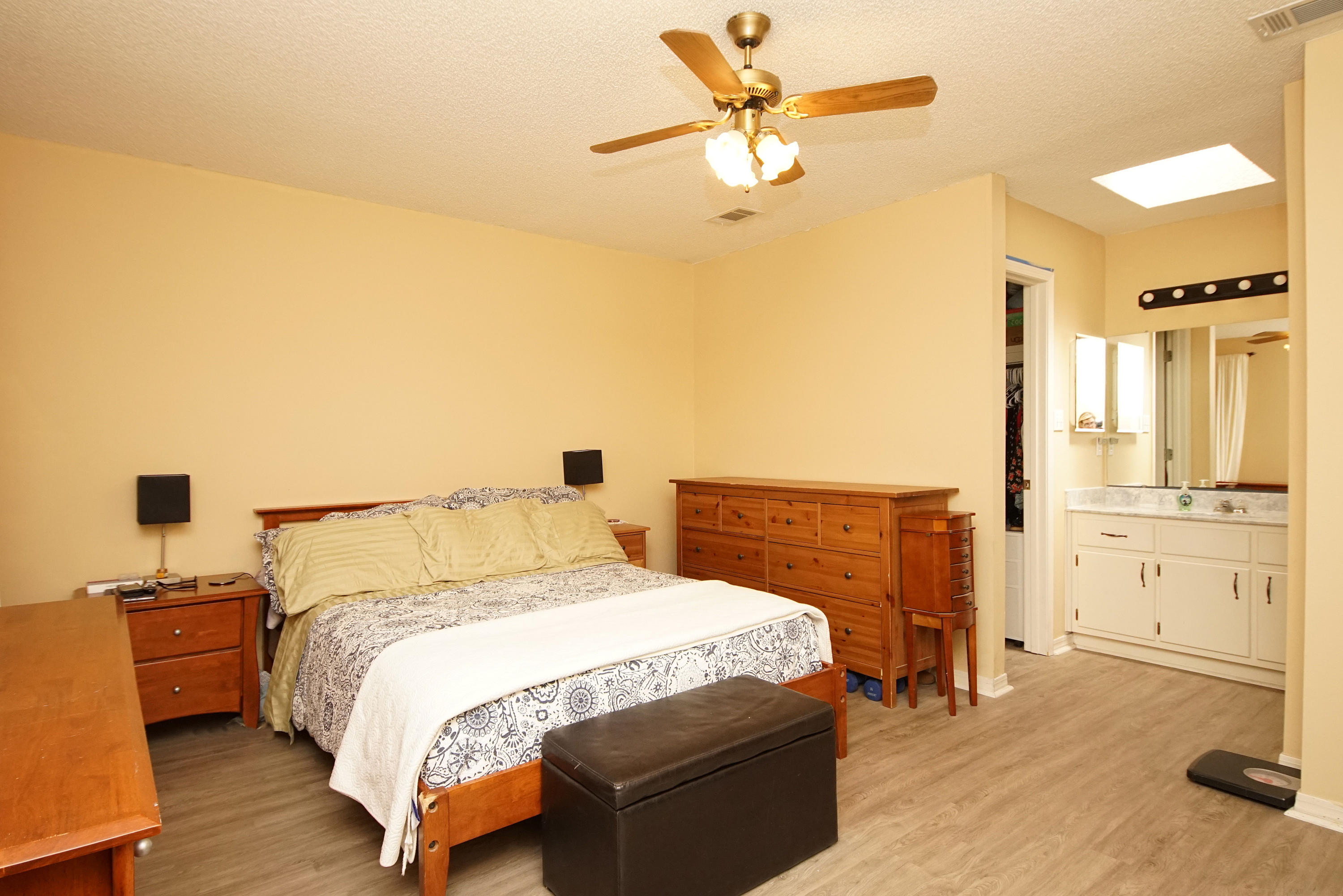 MILLS LANDING - Residential