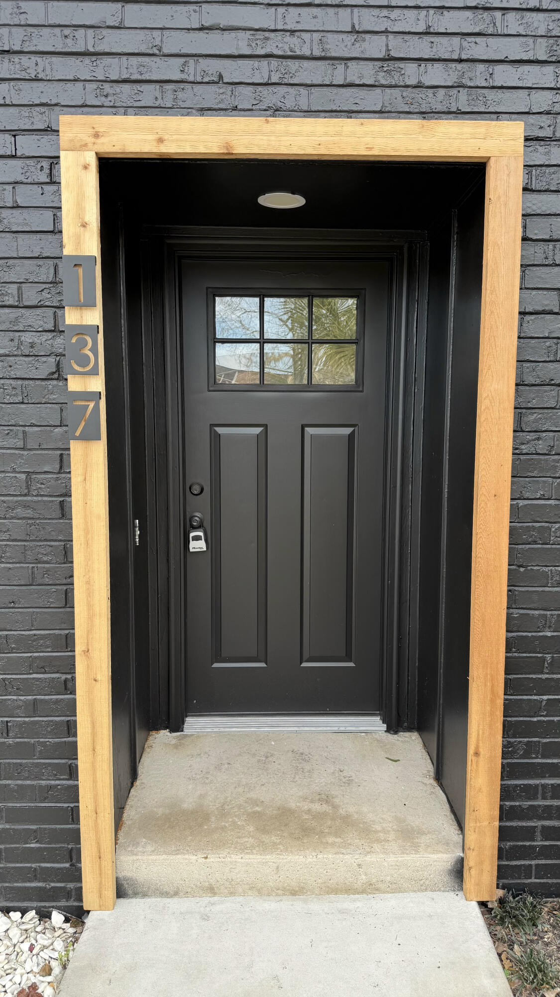 VALENCIA ARMS - Residential