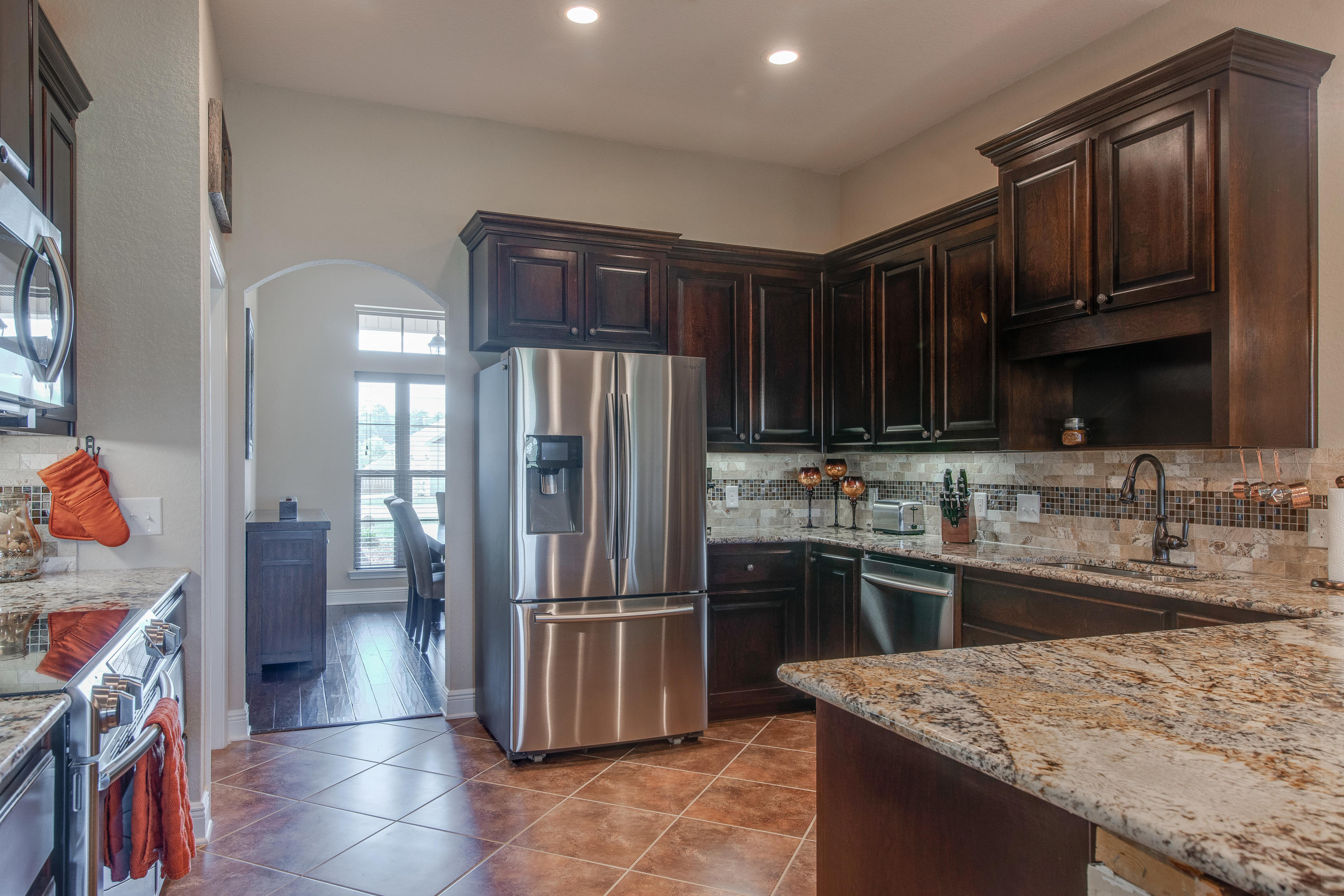 MOSSY OAKS - Residential