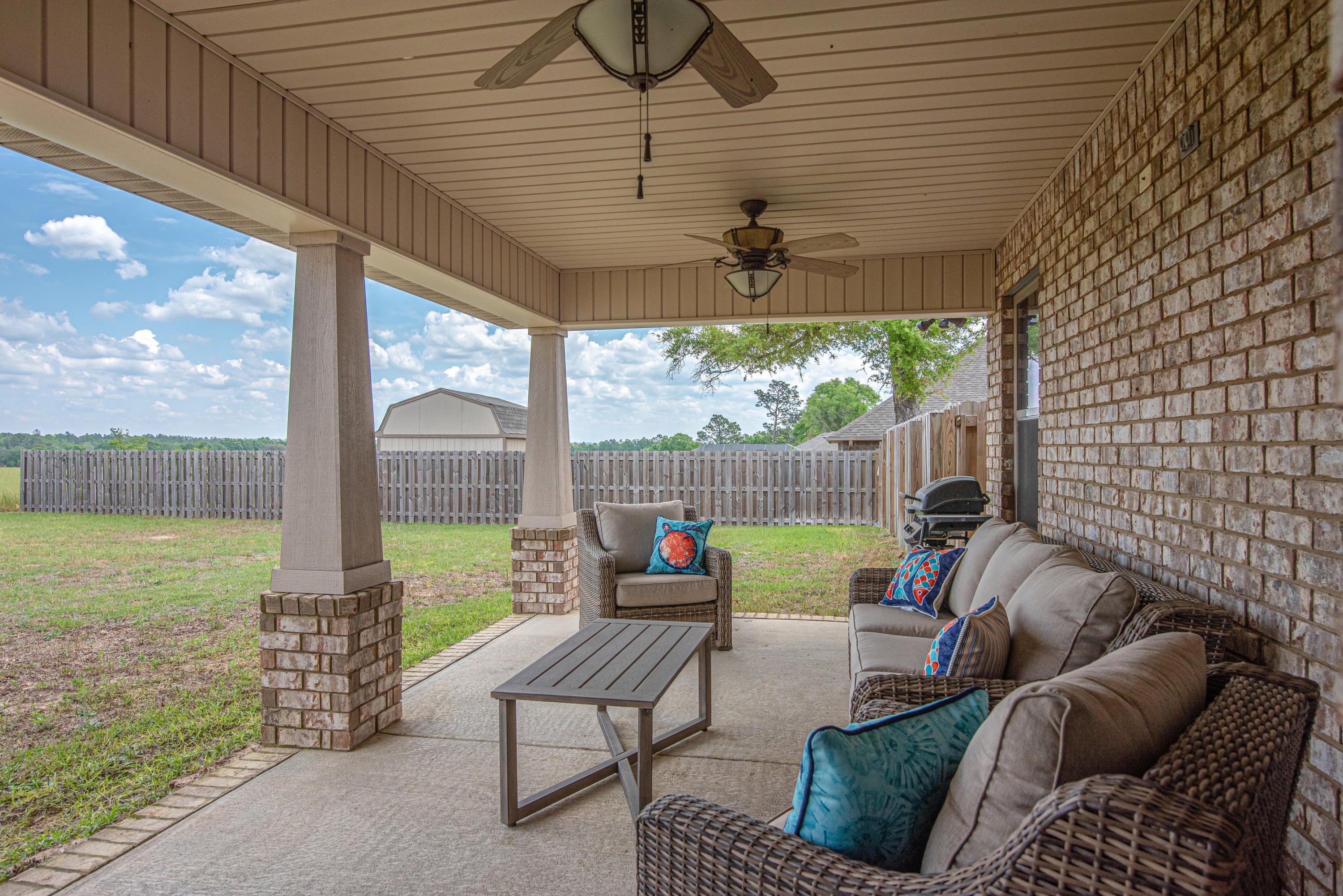 MOSSY OAKS - Residential