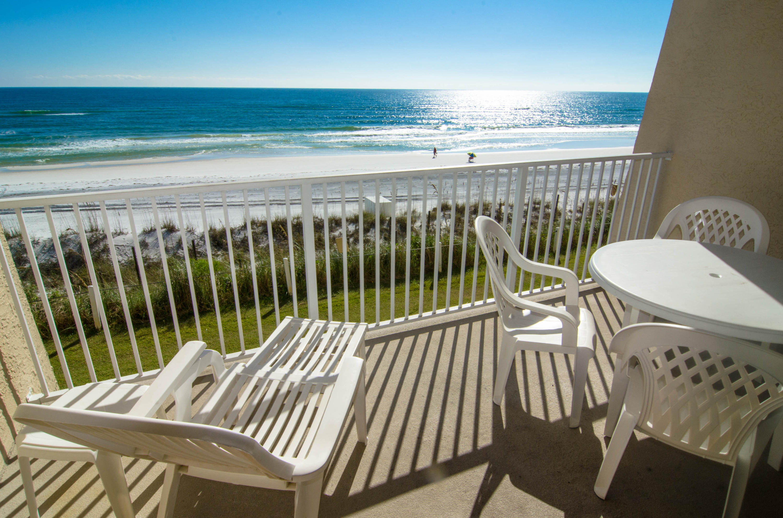 BEACH HOUSE CONDO PH 1 - Residential