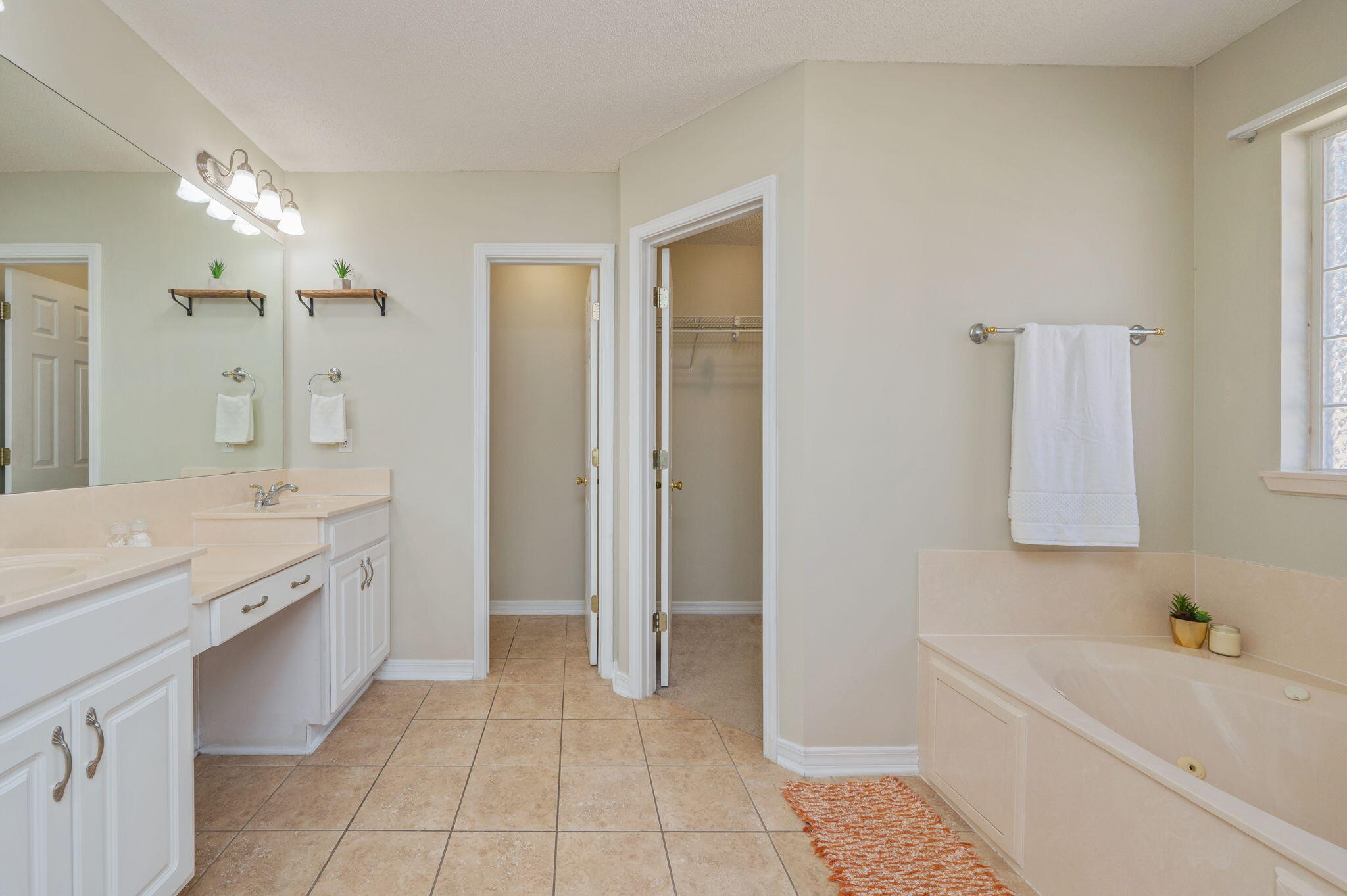 SILVER OAKS PH 2 - Residential