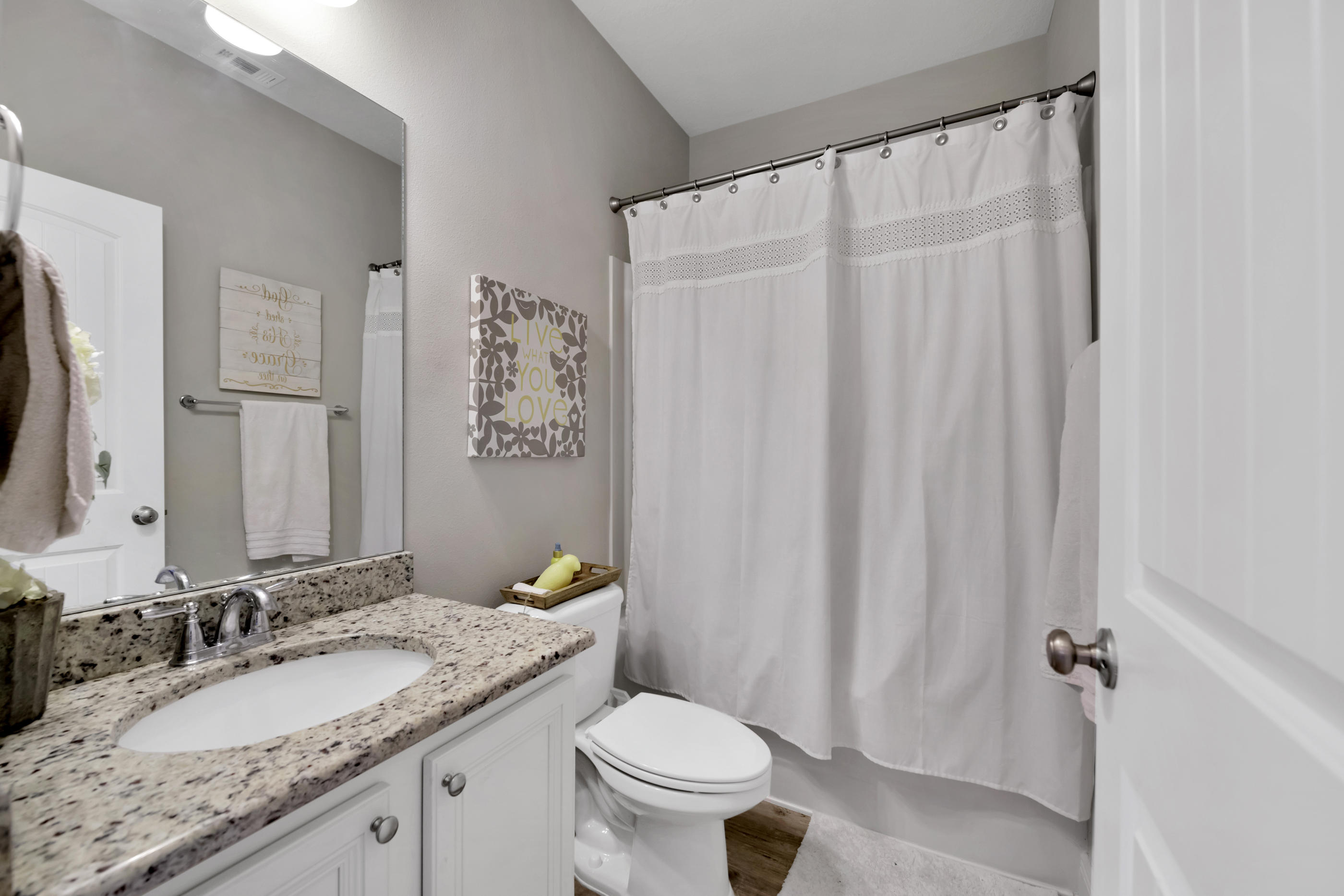 Redstone Commons - Residential