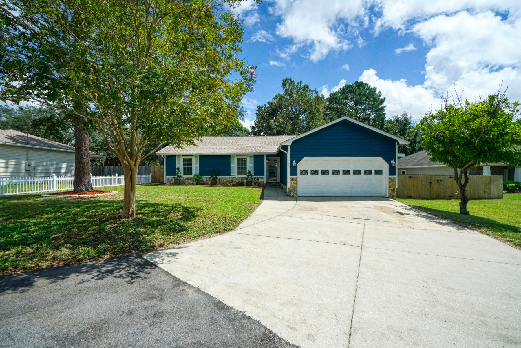 VALPARAISO PINECREST 5 - Residential