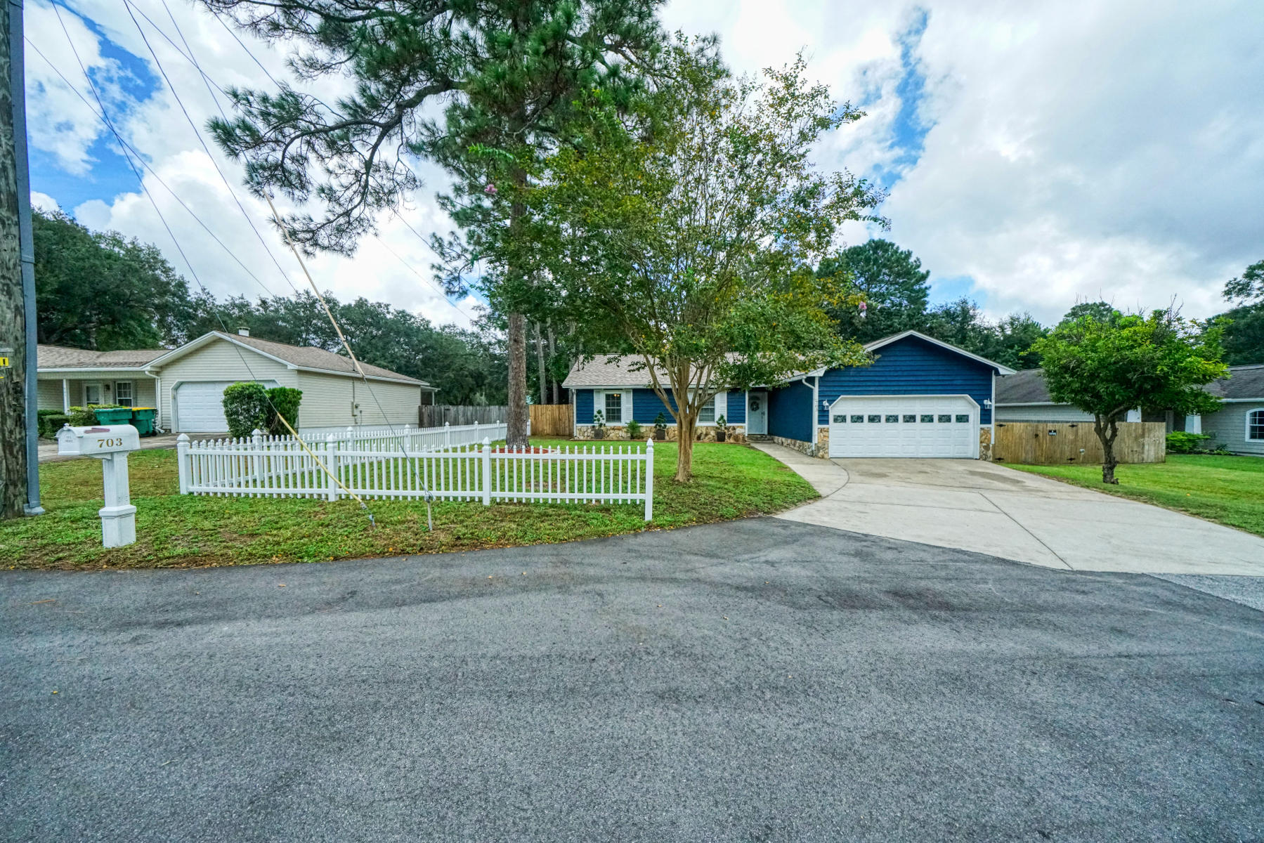 VALPARAISO PINECREST 5 - Residential