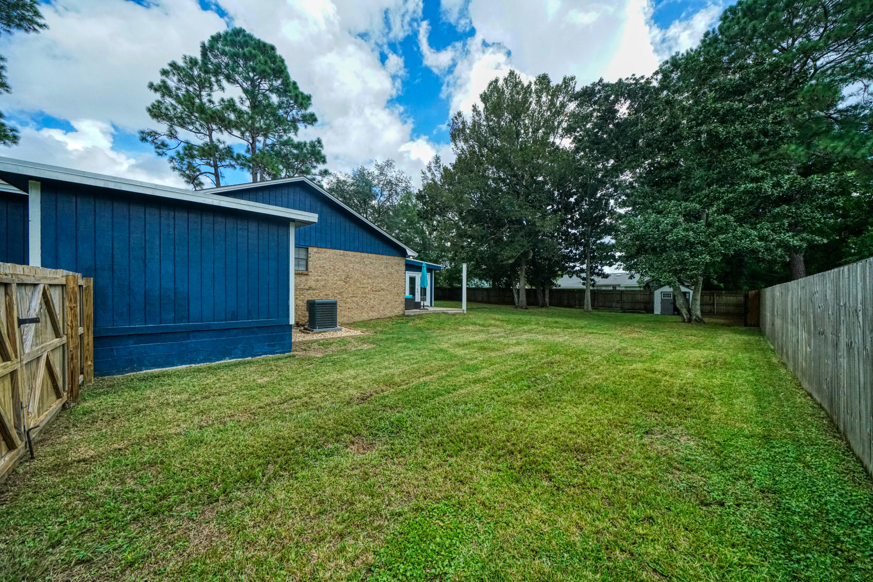 VALPARAISO PINECREST 5 - Residential