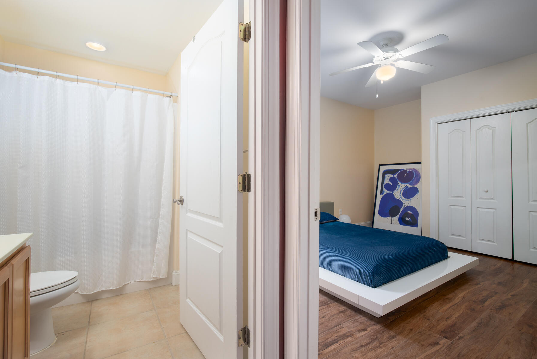 OLD BAY CONDO - Residential