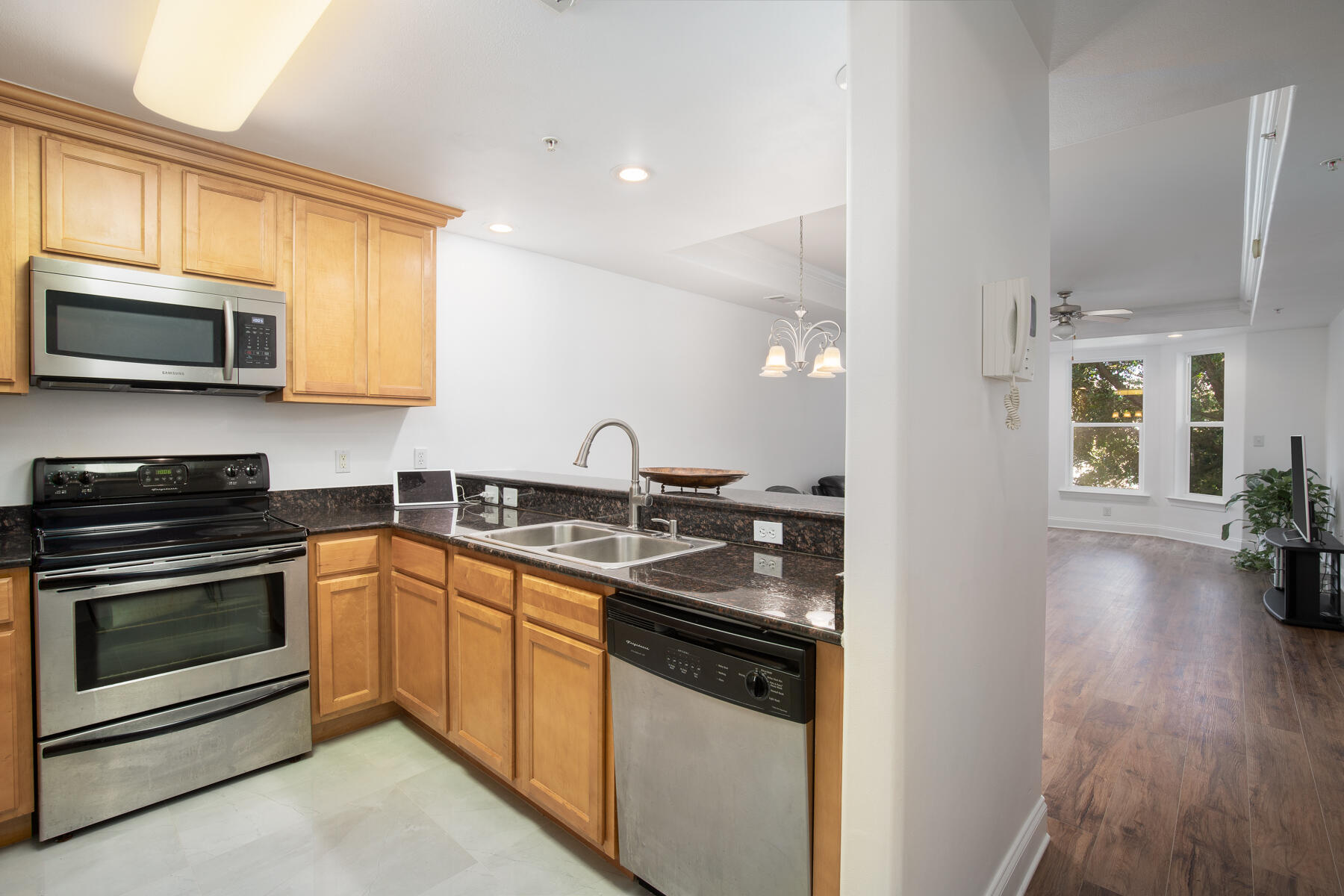 OLD BAY CONDO - Residential