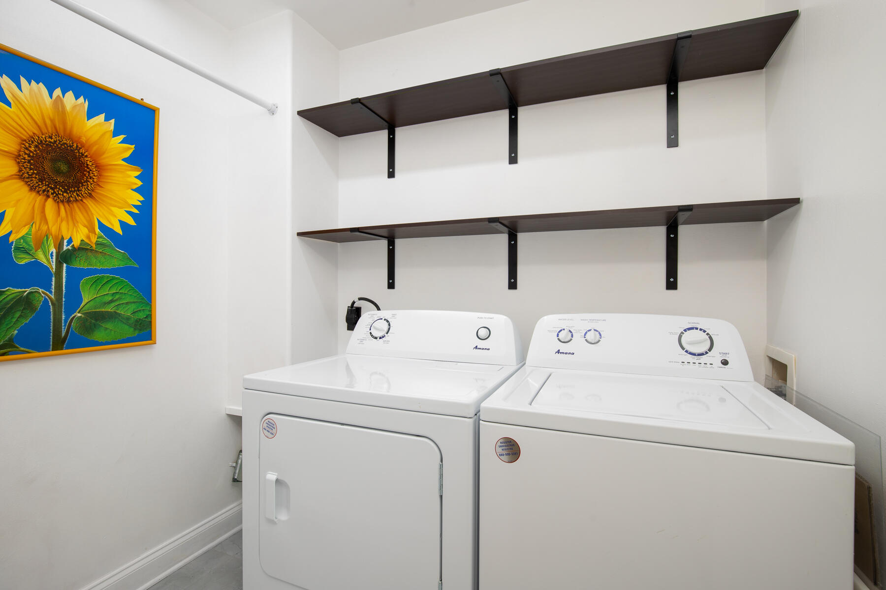 OLD BAY CONDO - Residential