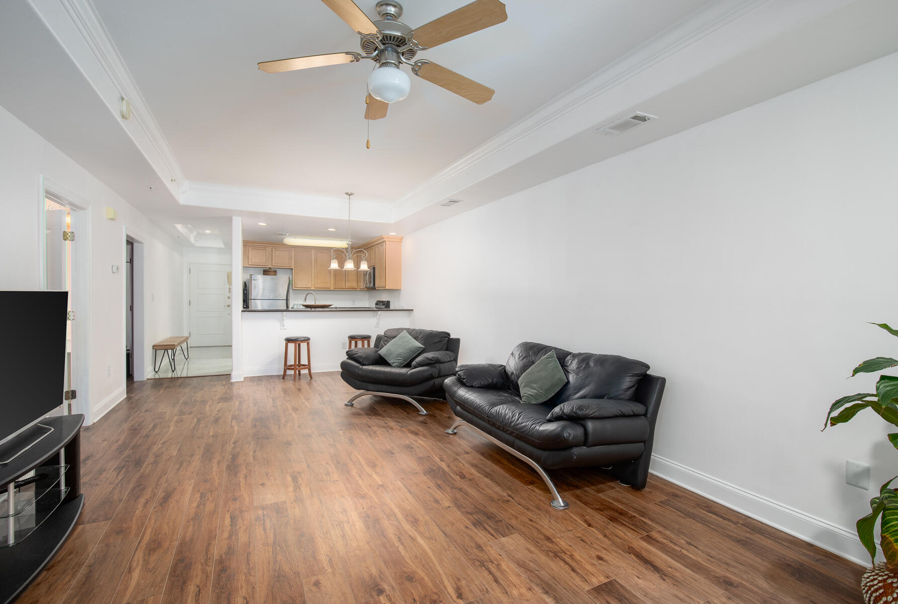 OLD BAY CONDO - Residential