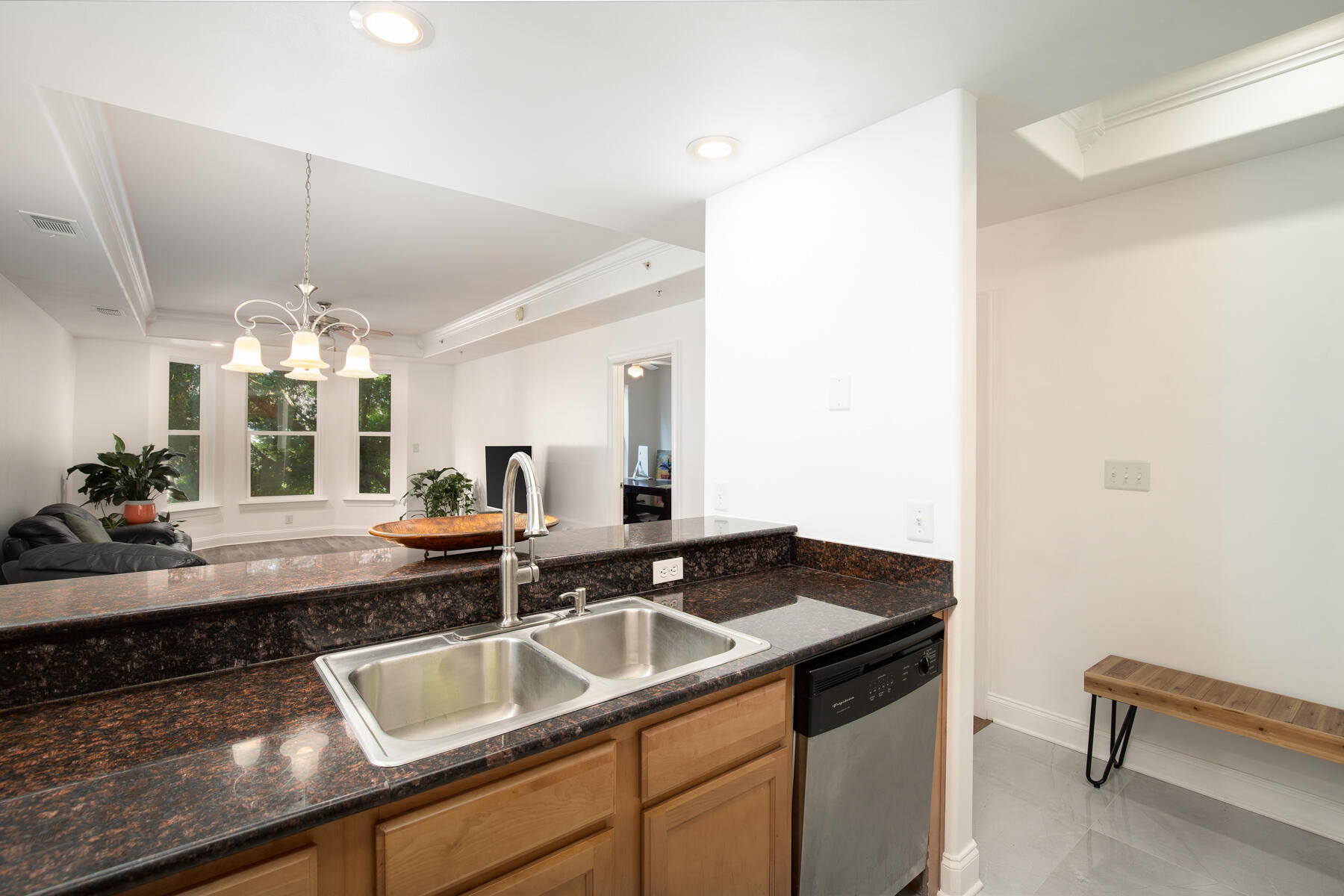 OLD BAY CONDO - Residential