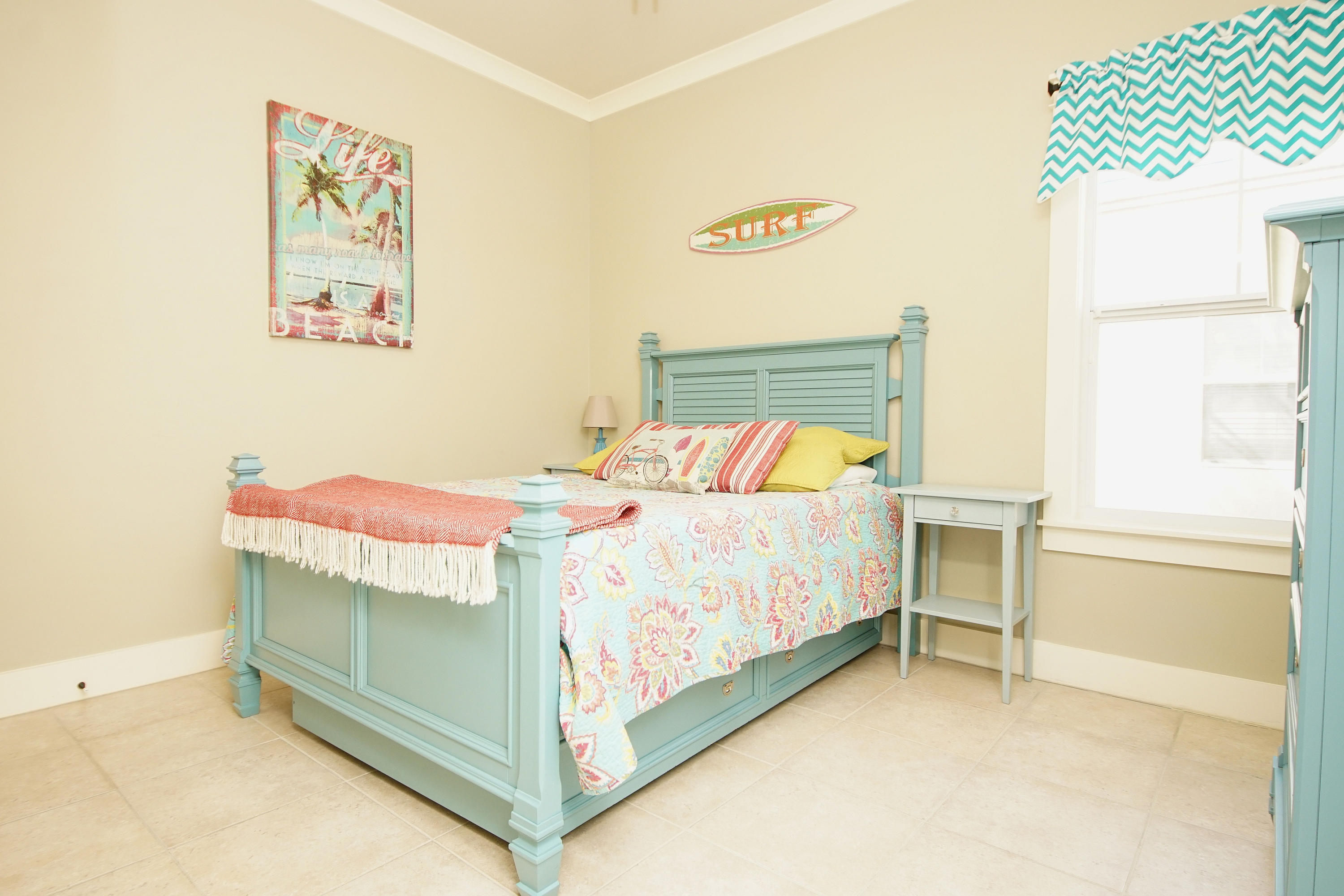 LEISURE BAY - Residential