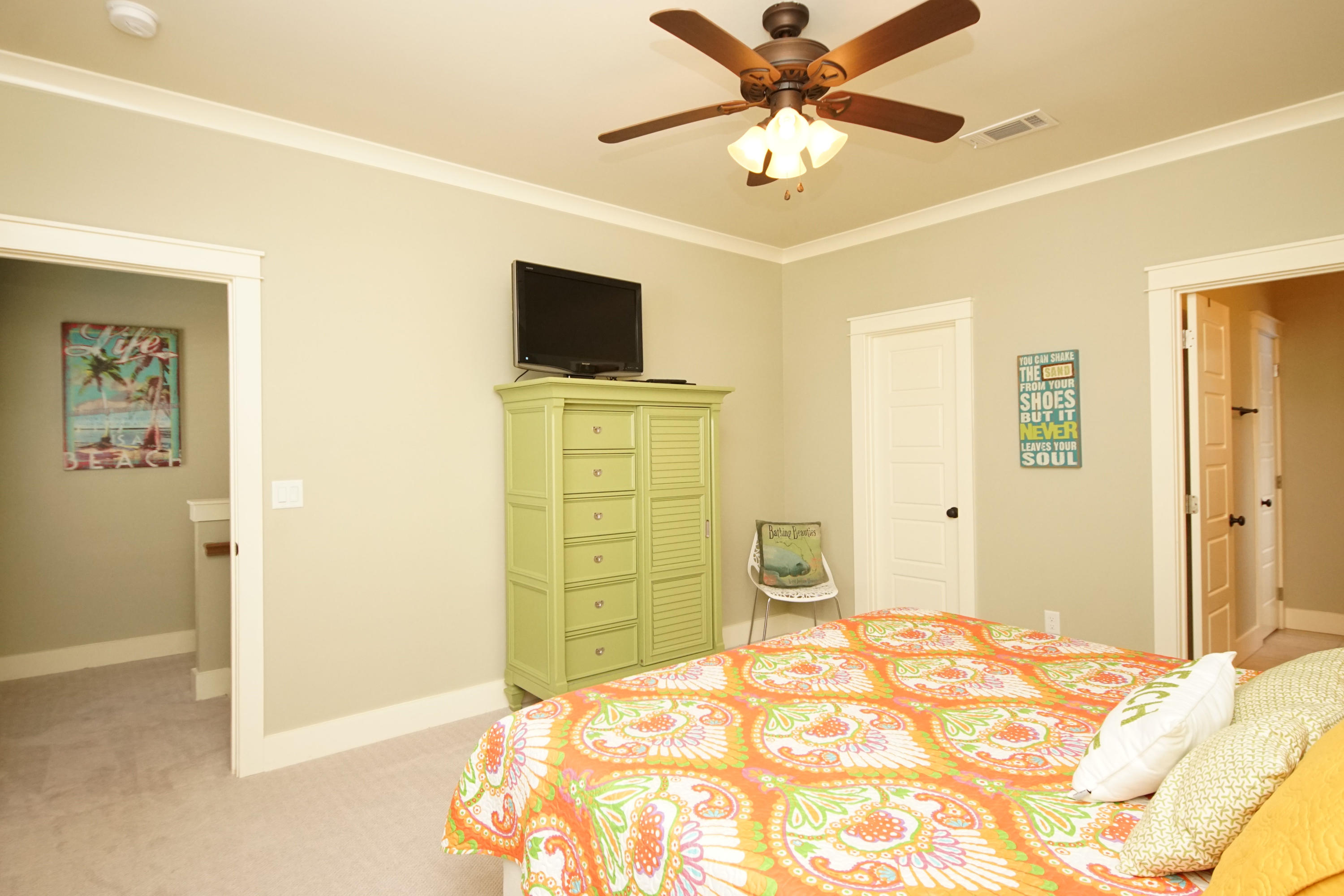 LEISURE BAY - Residential