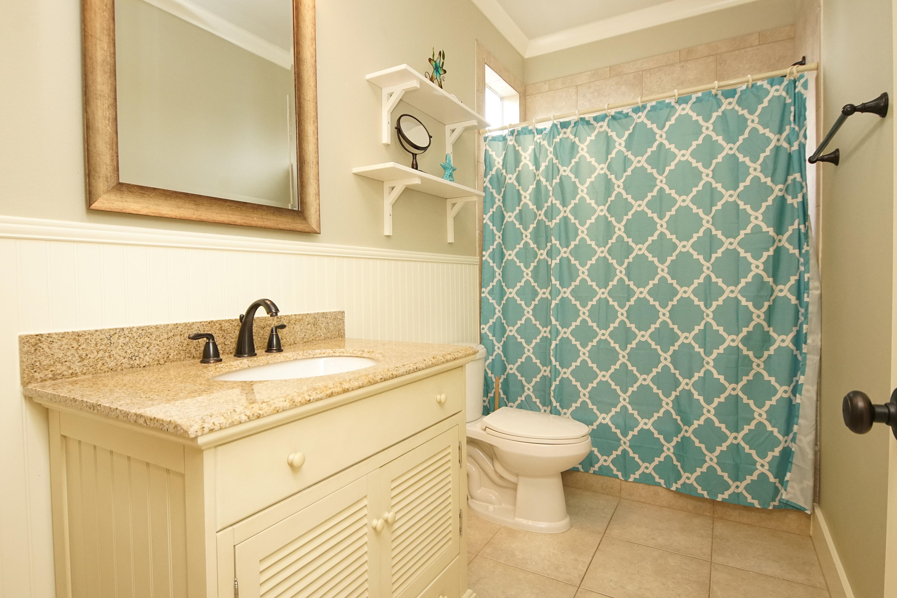 LEISURE BAY - Residential