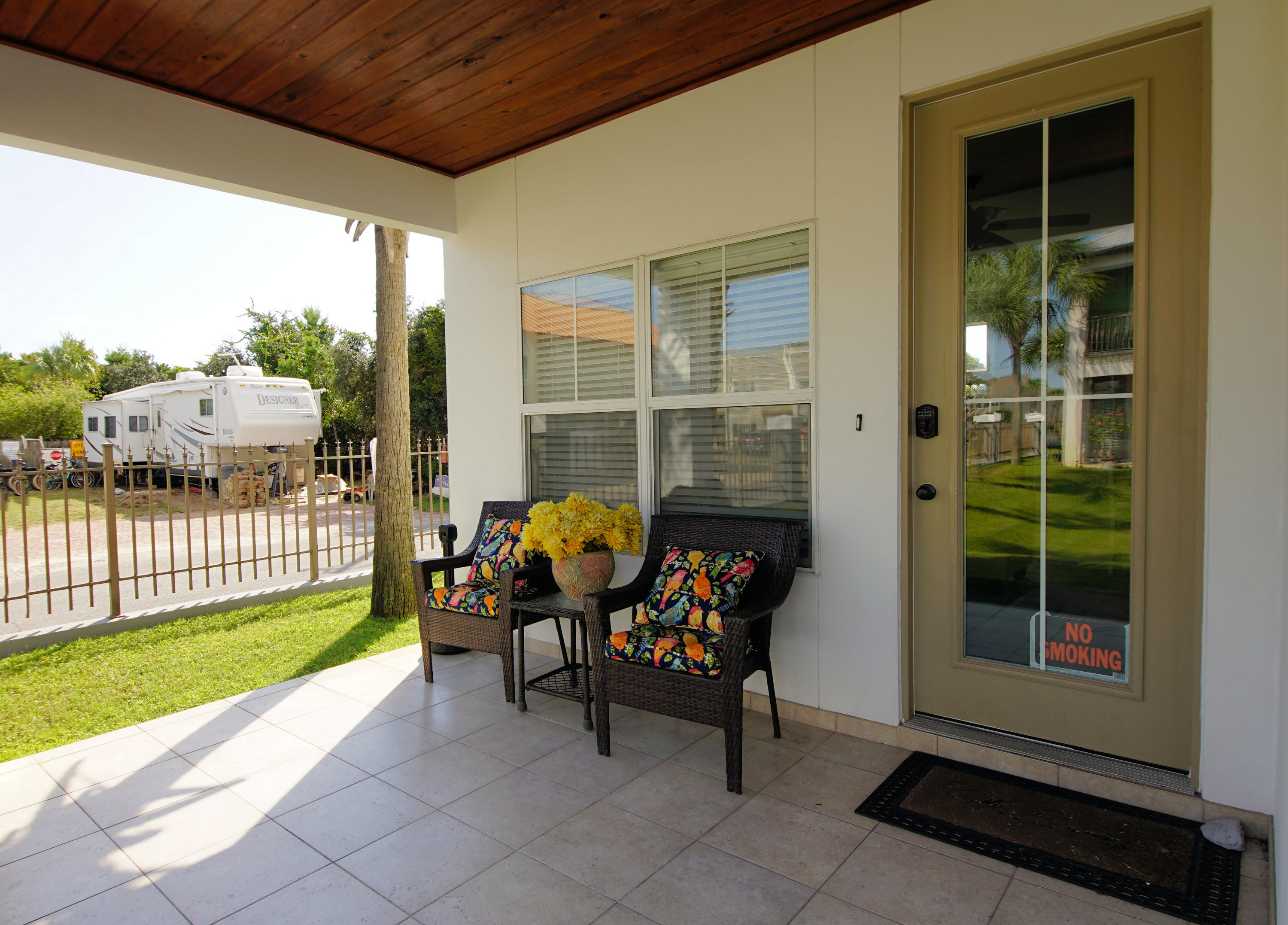 LEISURE BAY - Residential