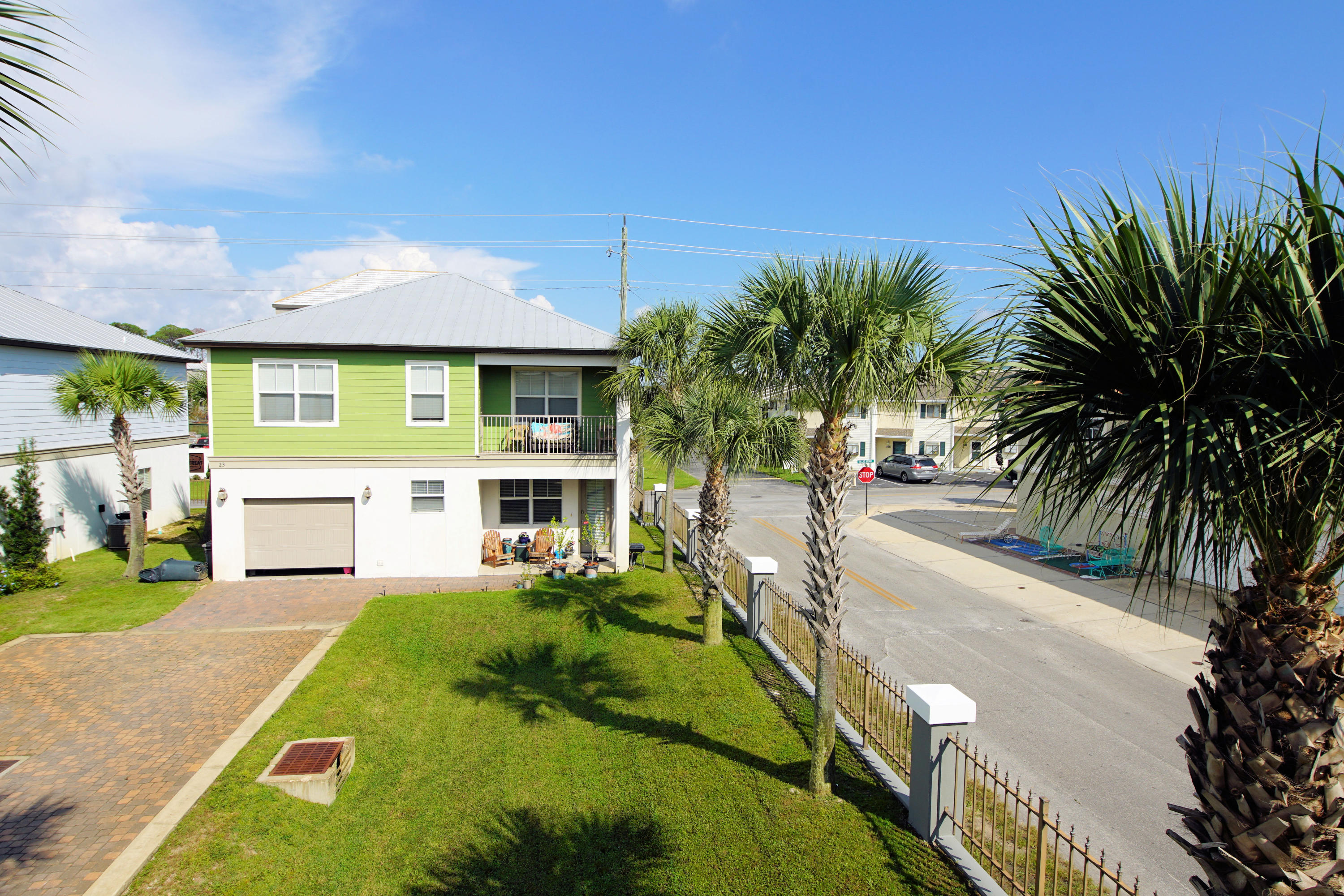 LEISURE BAY - Residential