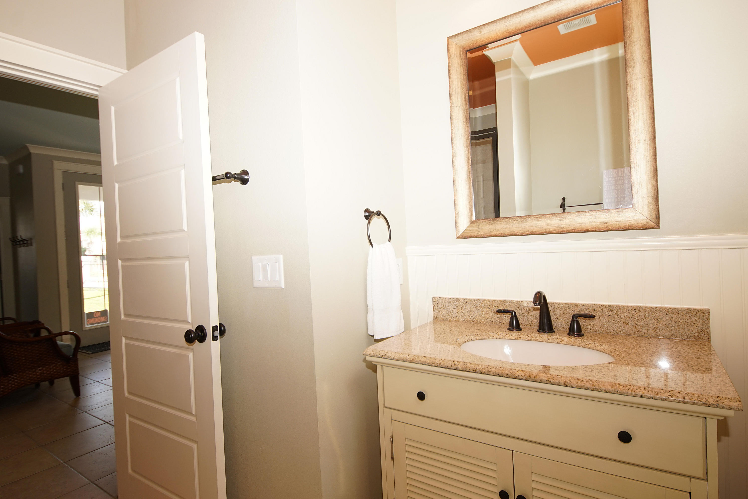 LEISURE BAY - Residential