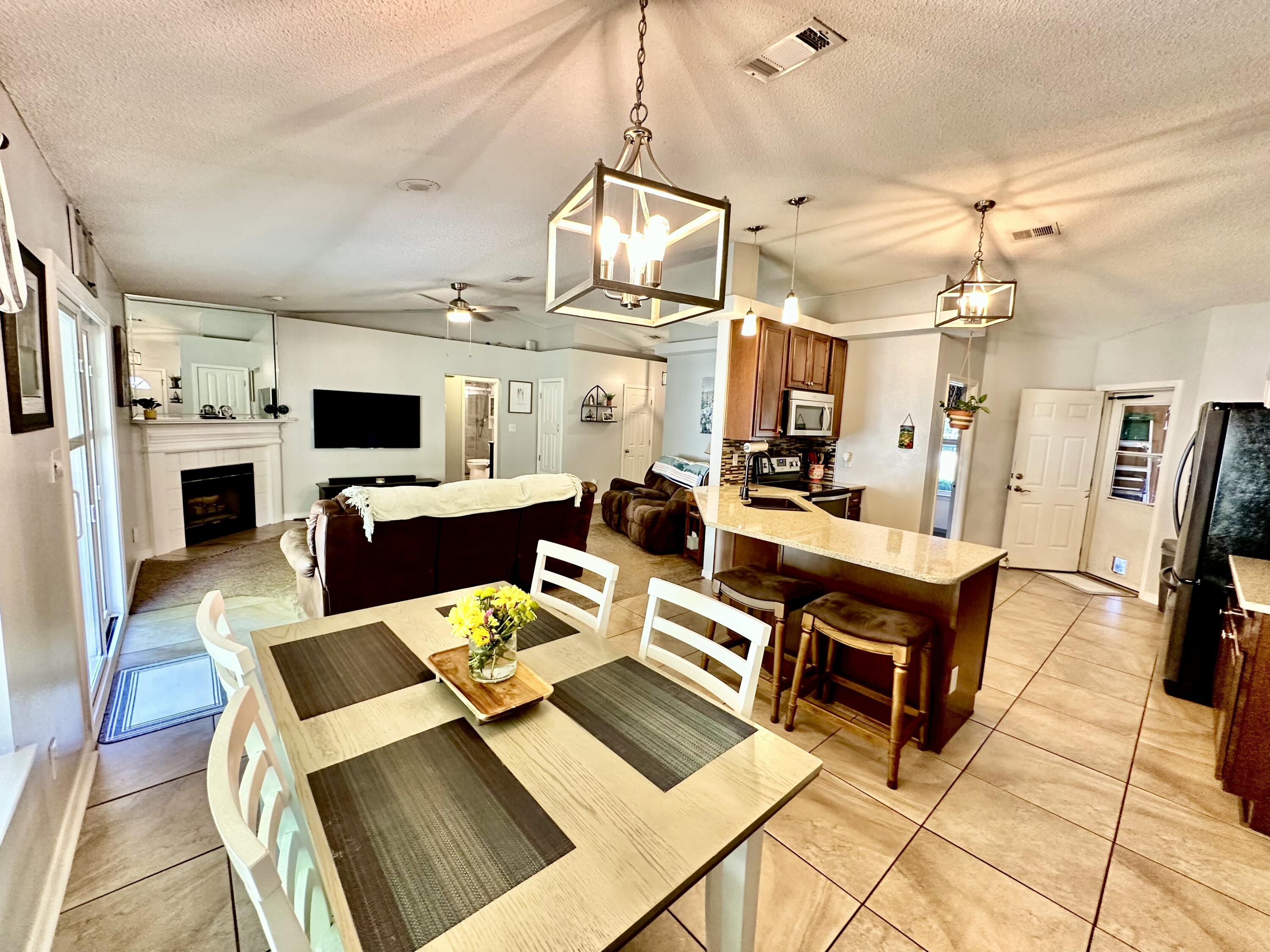 RIVERSIDE LANDING - Residential