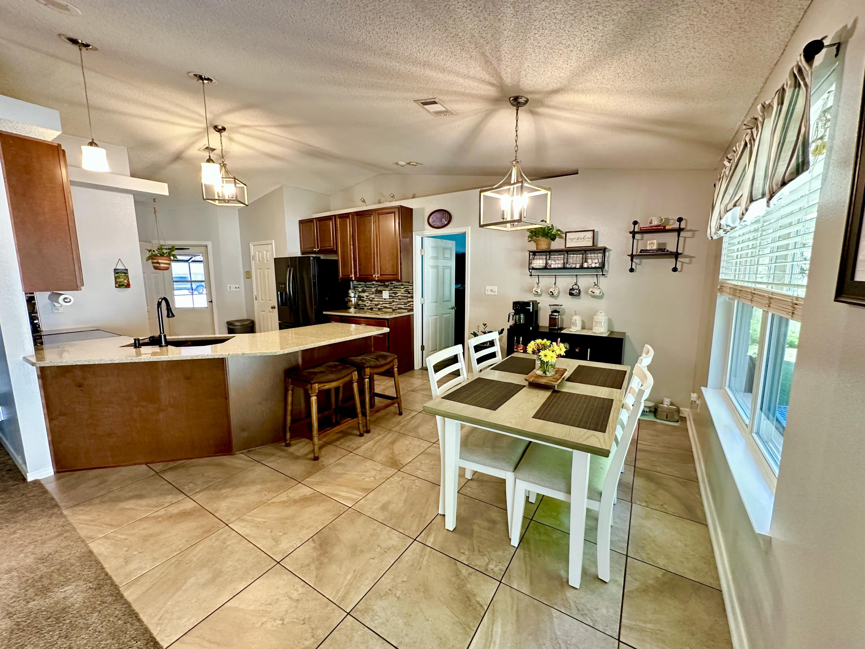 RIVERSIDE LANDING - Residential