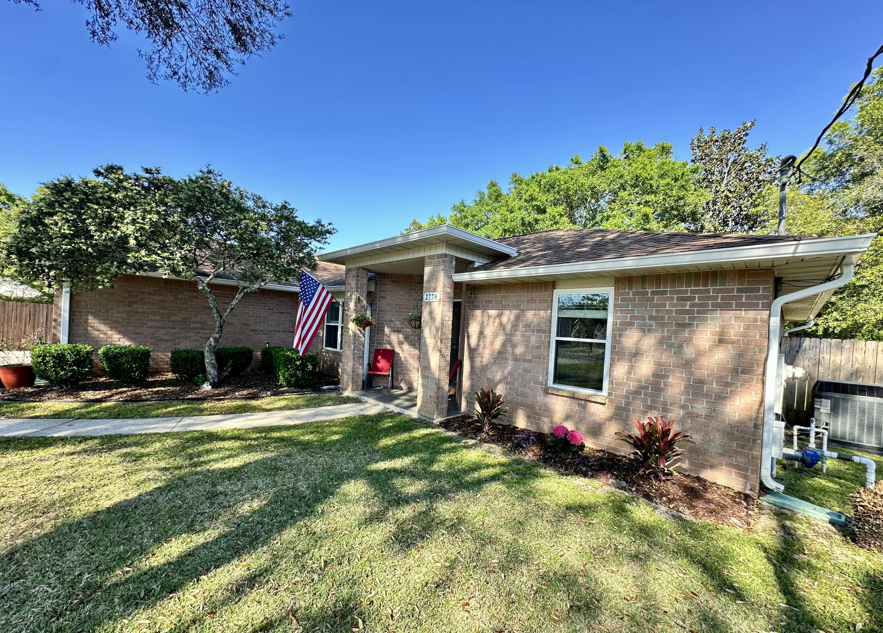 RIVERSIDE LANDING - Residential