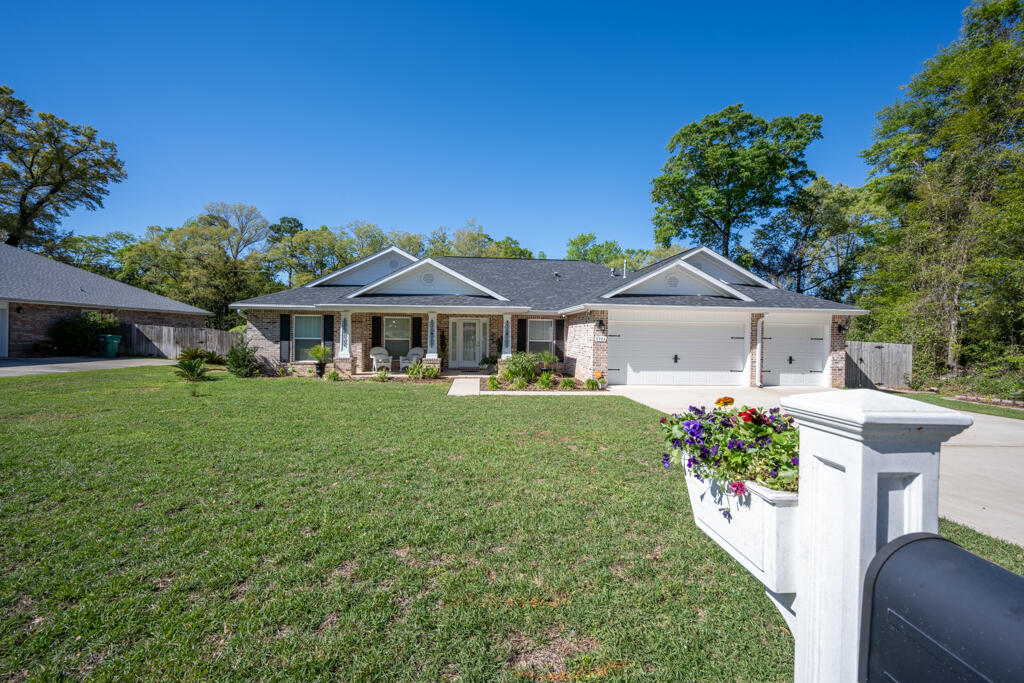 WINDMEADOWS - Residential