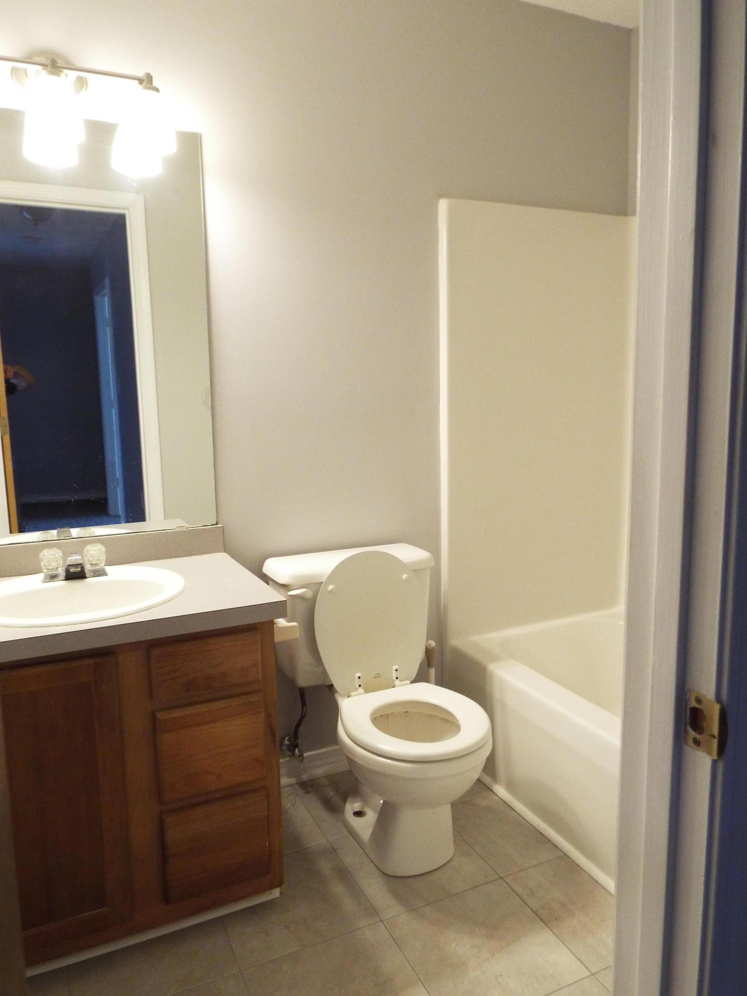 FOREST OAKS PH 1 - Residential Lease