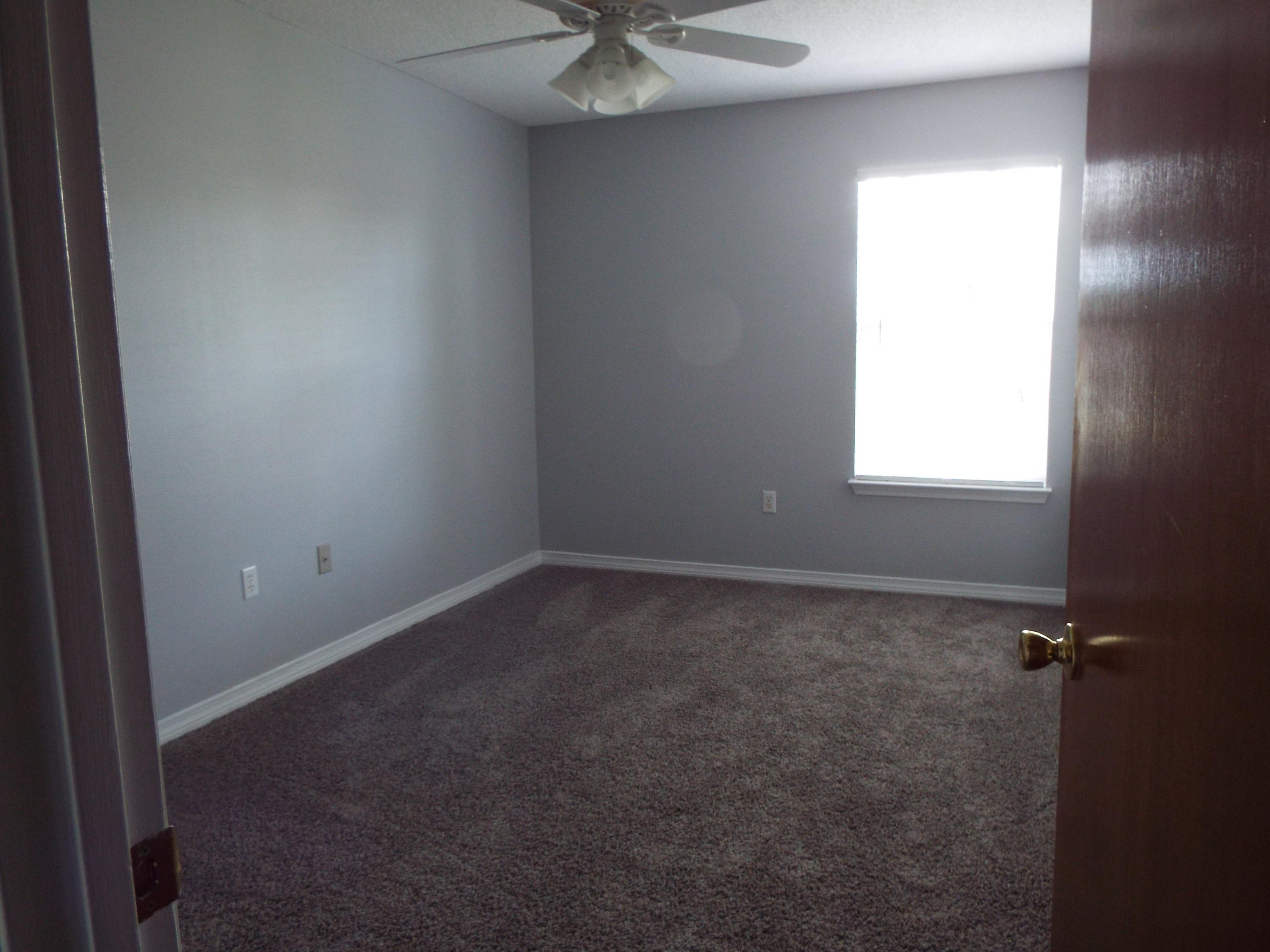 FOREST OAKS PH 1 - Residential Lease