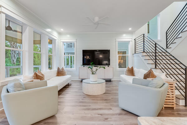 LAKESIDE AT BLUE MOUNTAIN BEACH - Residential Lease