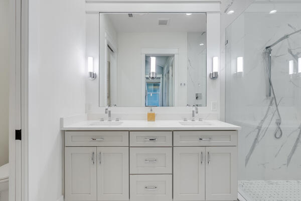 LAKESIDE AT BLUE MOUNTAIN BEACH - Residential Lease