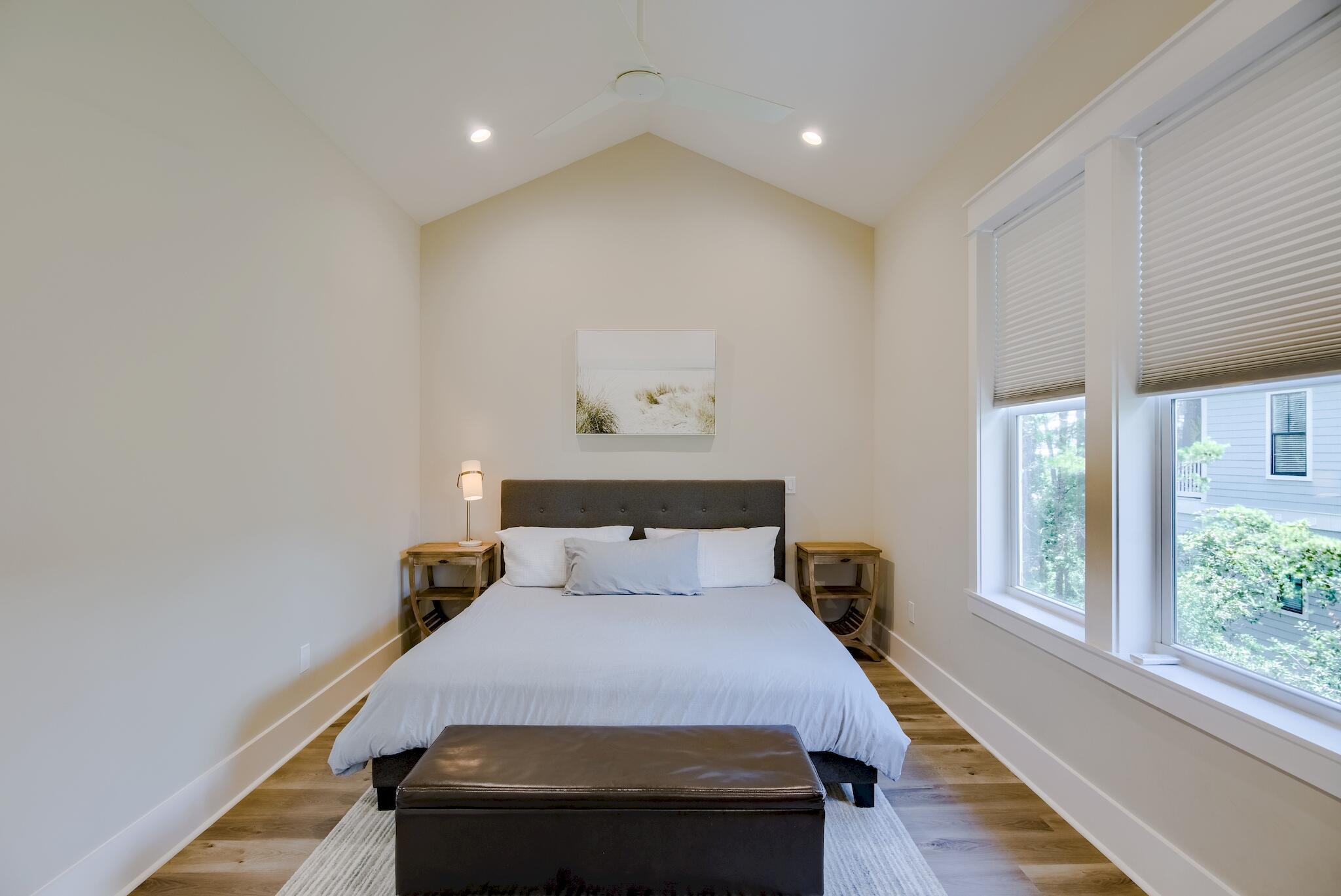LAKESIDE AT BLUE MOUNTAIN BEACH - Residential Lease
