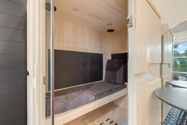 LAKESIDE AT BLUE MOUNTAIN BEACH - Residential Lease