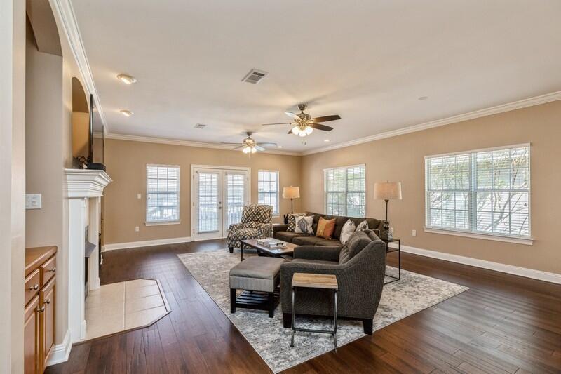 MEDITERRANEAN VILLAGE AT BLUEWATER BAY - Residential