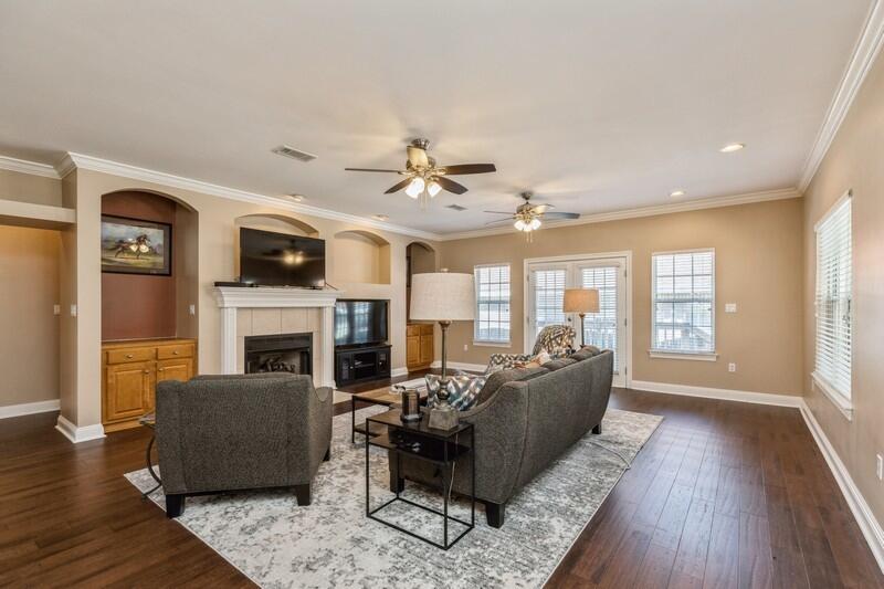 MEDITERRANEAN VILLAGE AT BLUEWATER BAY - Residential