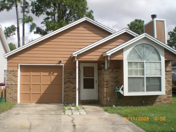 HERITAGE LOT 8 BLK B - Residential