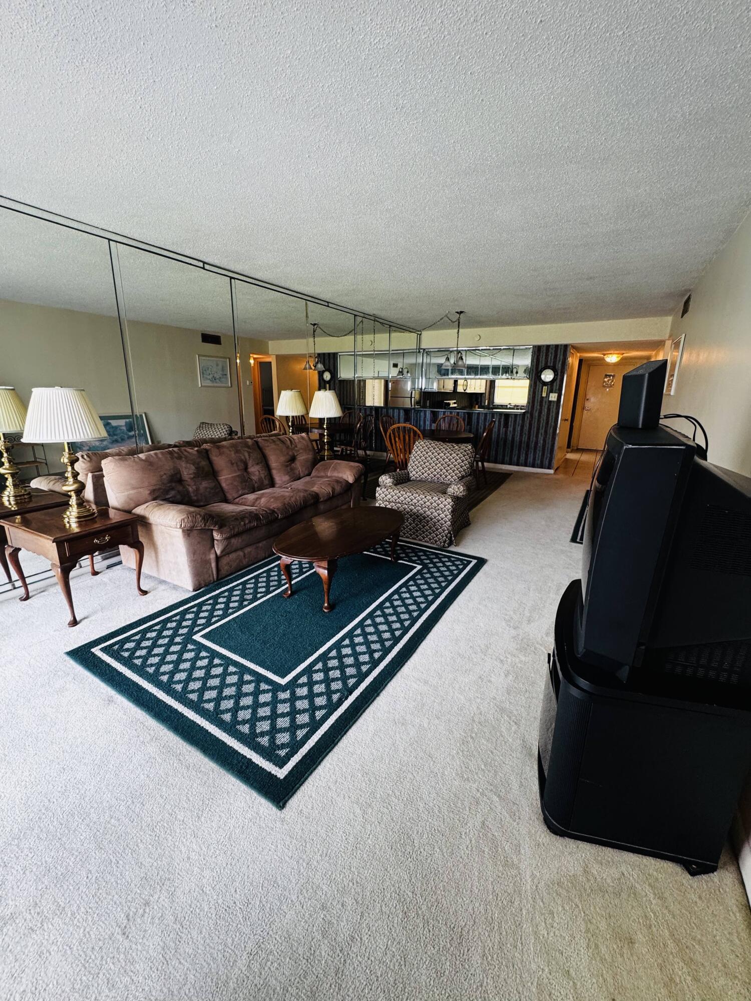 EL MATADOR UNIT 133 - Residential