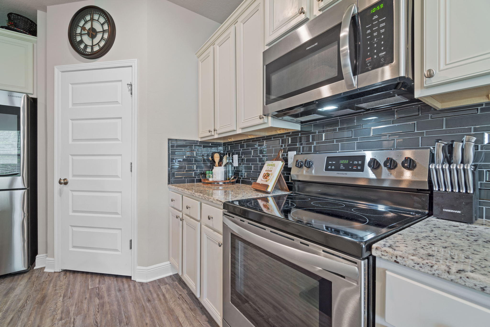 TREASURE ISLE ESTATES - Residential