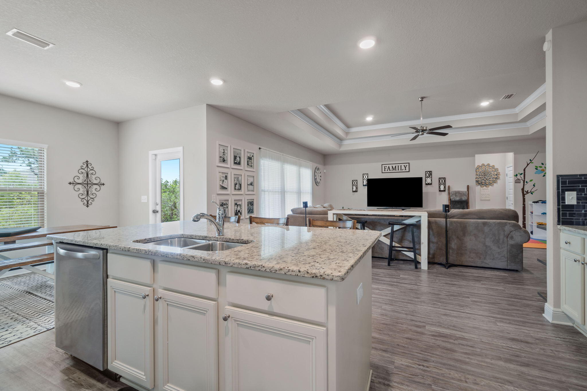 TREASURE ISLE ESTATES - Residential