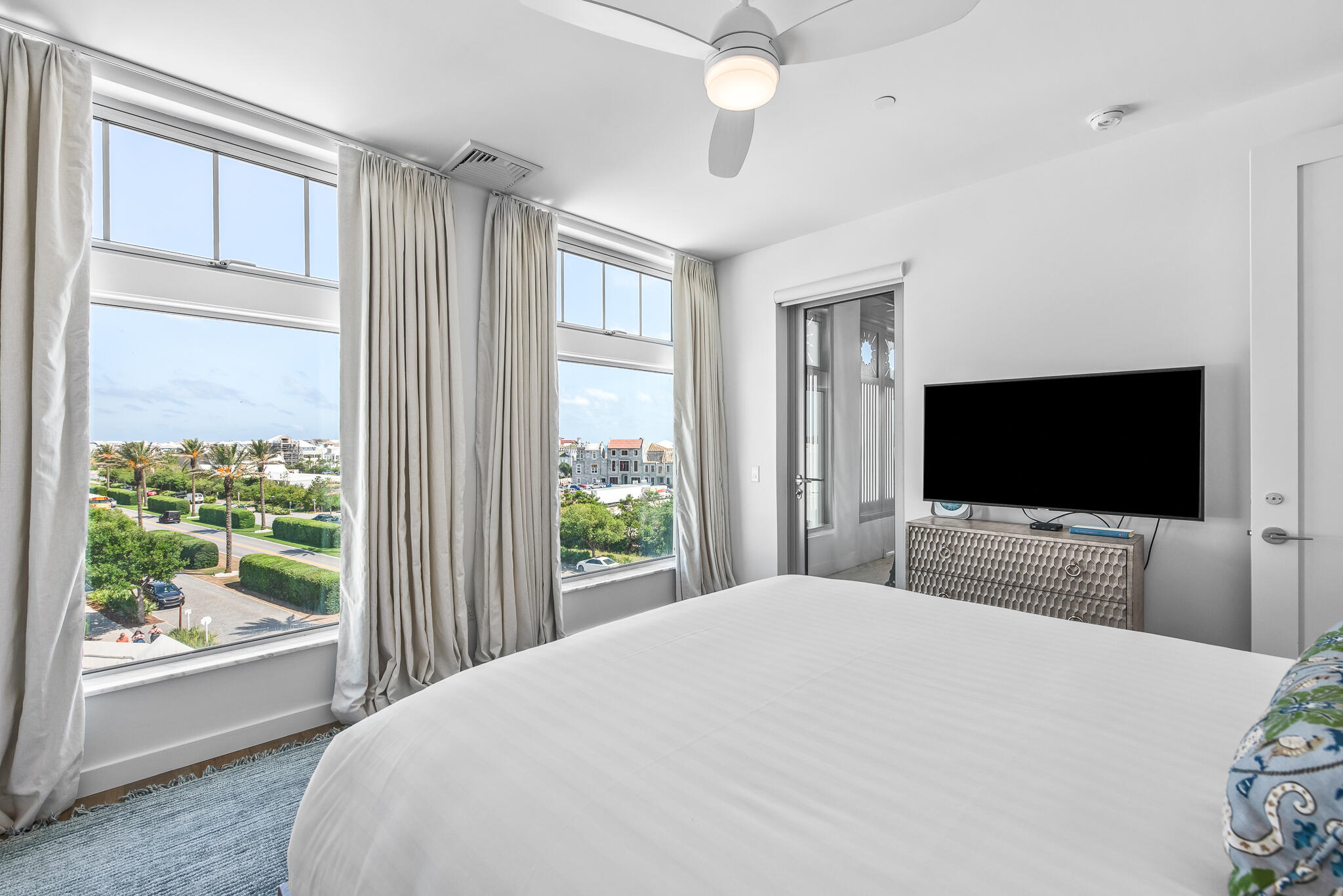 ALYS BEACH - Residential