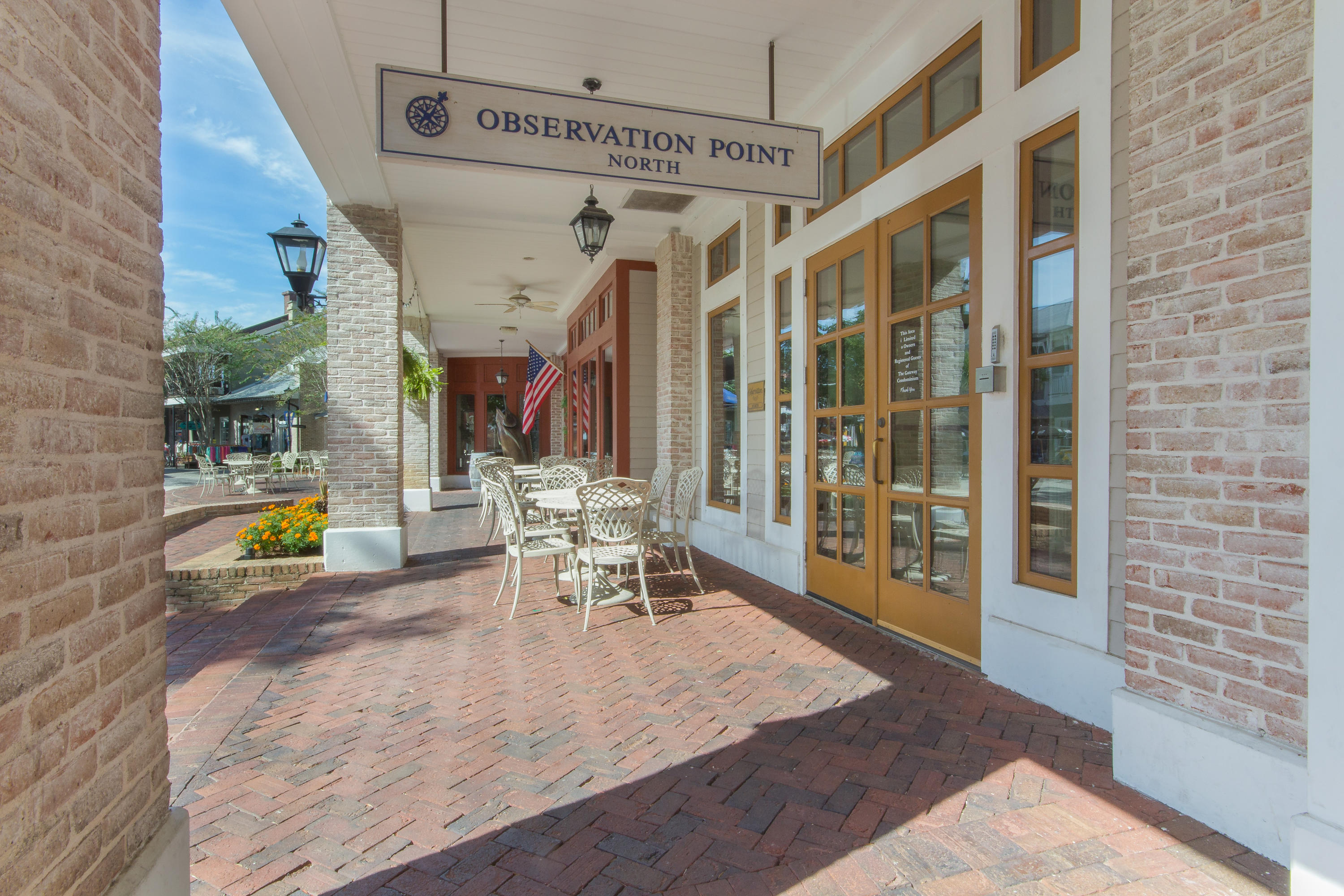 OBSERVATION POINT - Residential