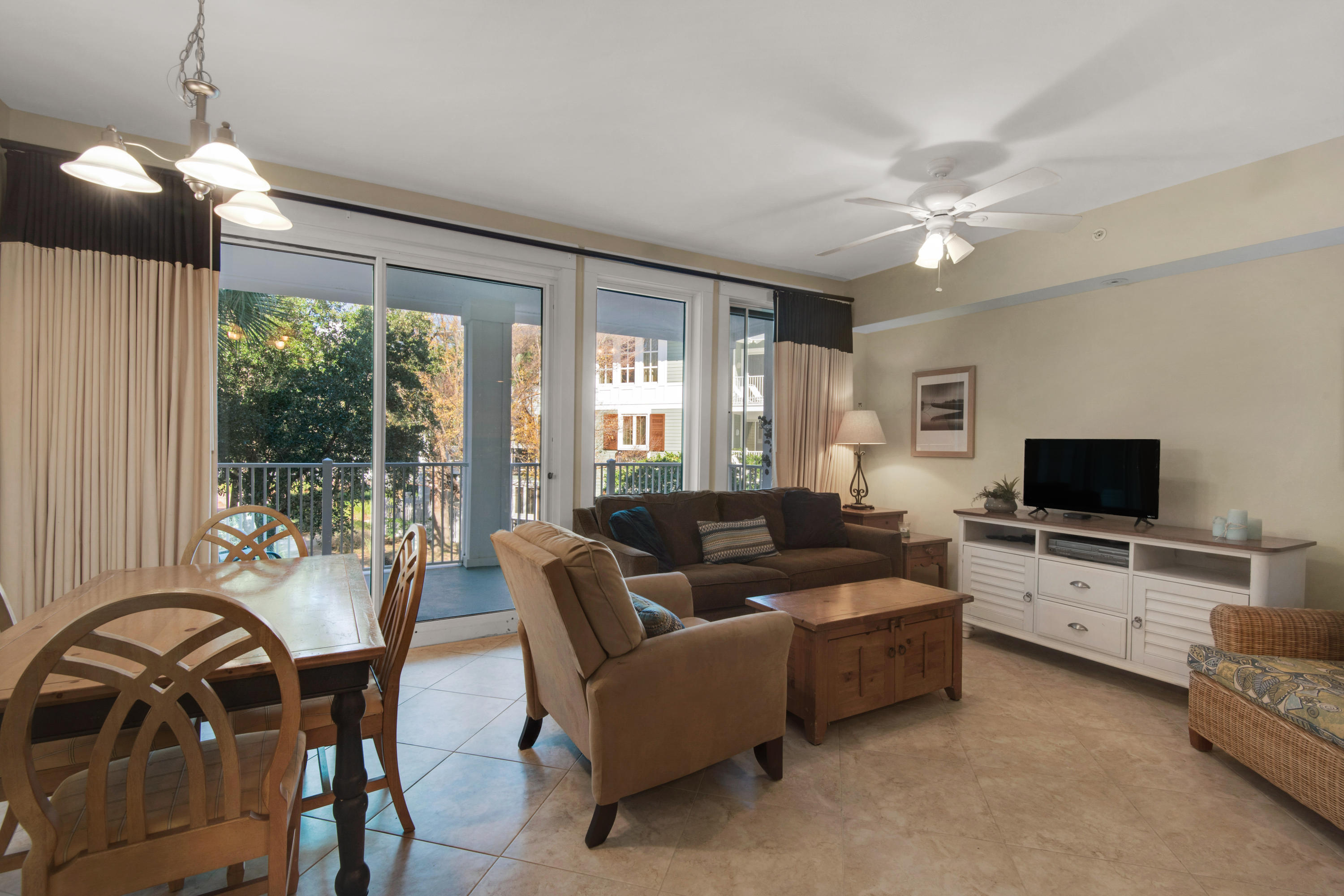 OBSERVATION POINT - Residential