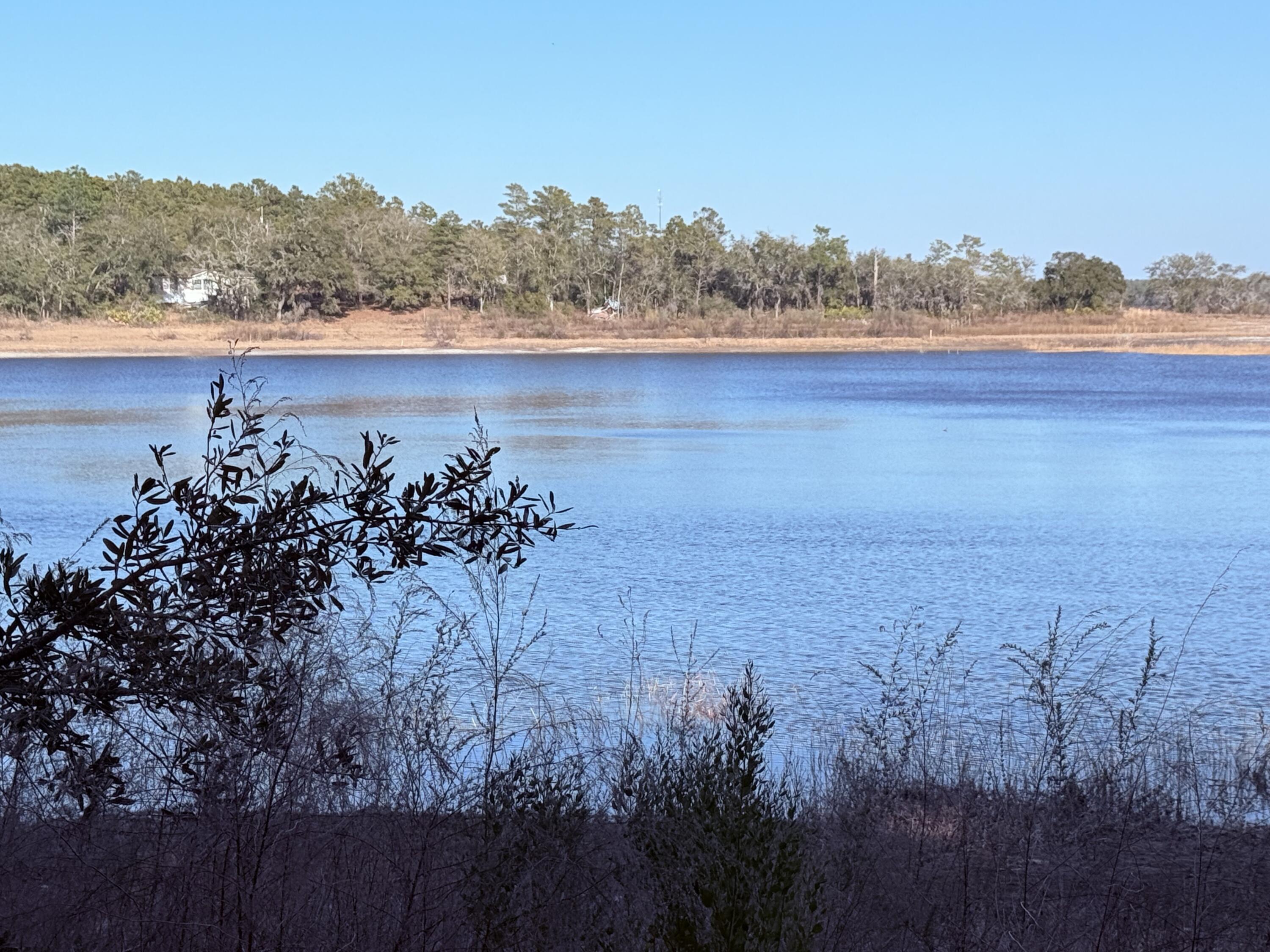 RIVER LAKE SUB - Land