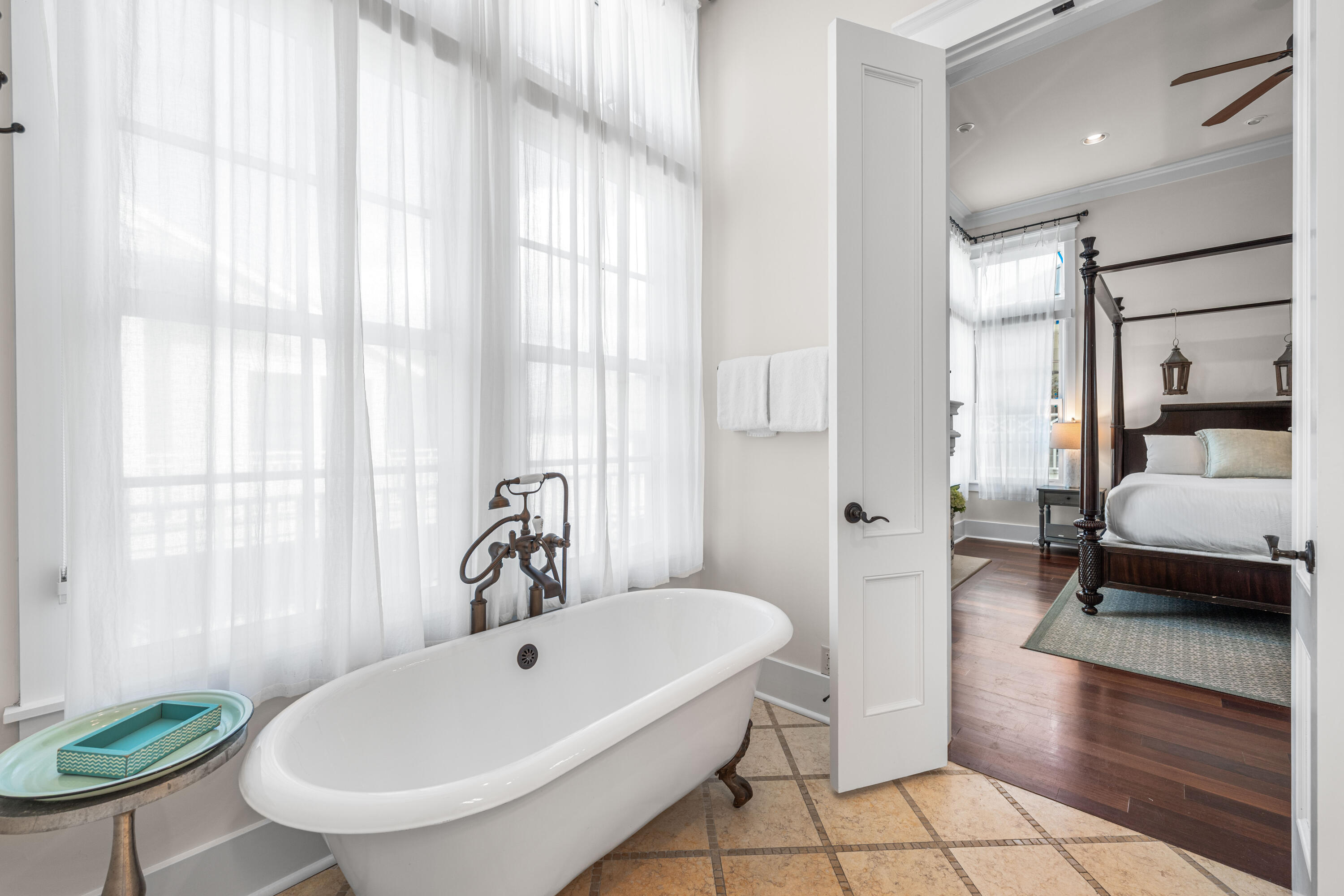 WATERCOLOR - Residential