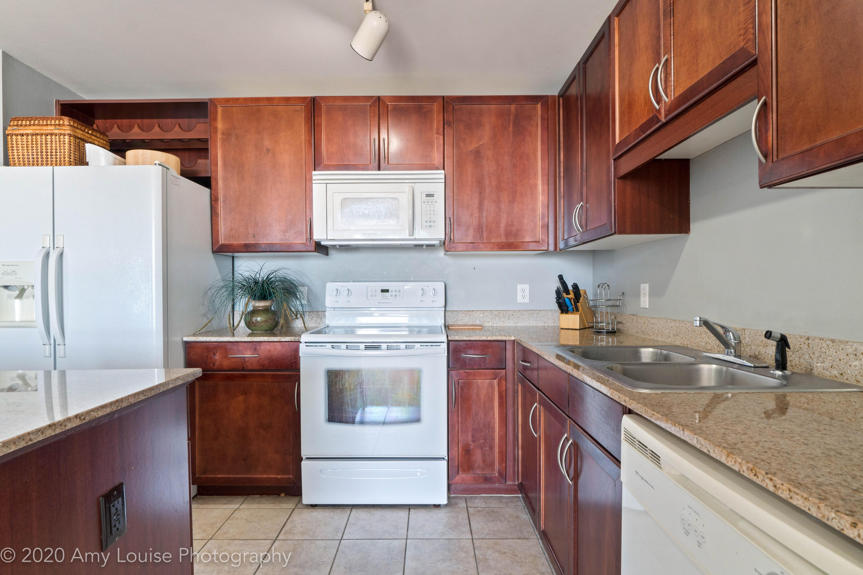 Laketown Wharf - Residential