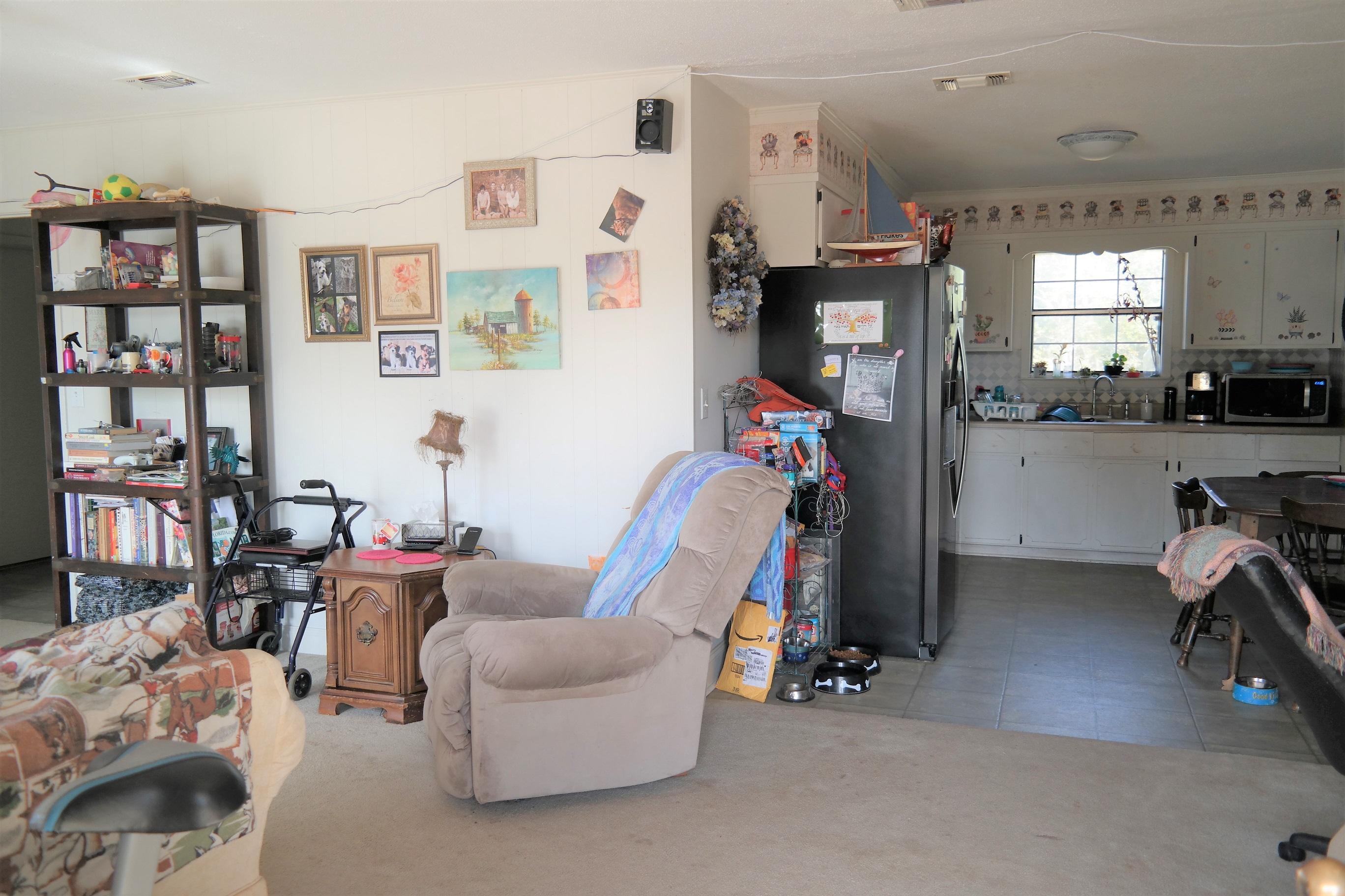 NO RECORDED SUBDIVISION - Residential