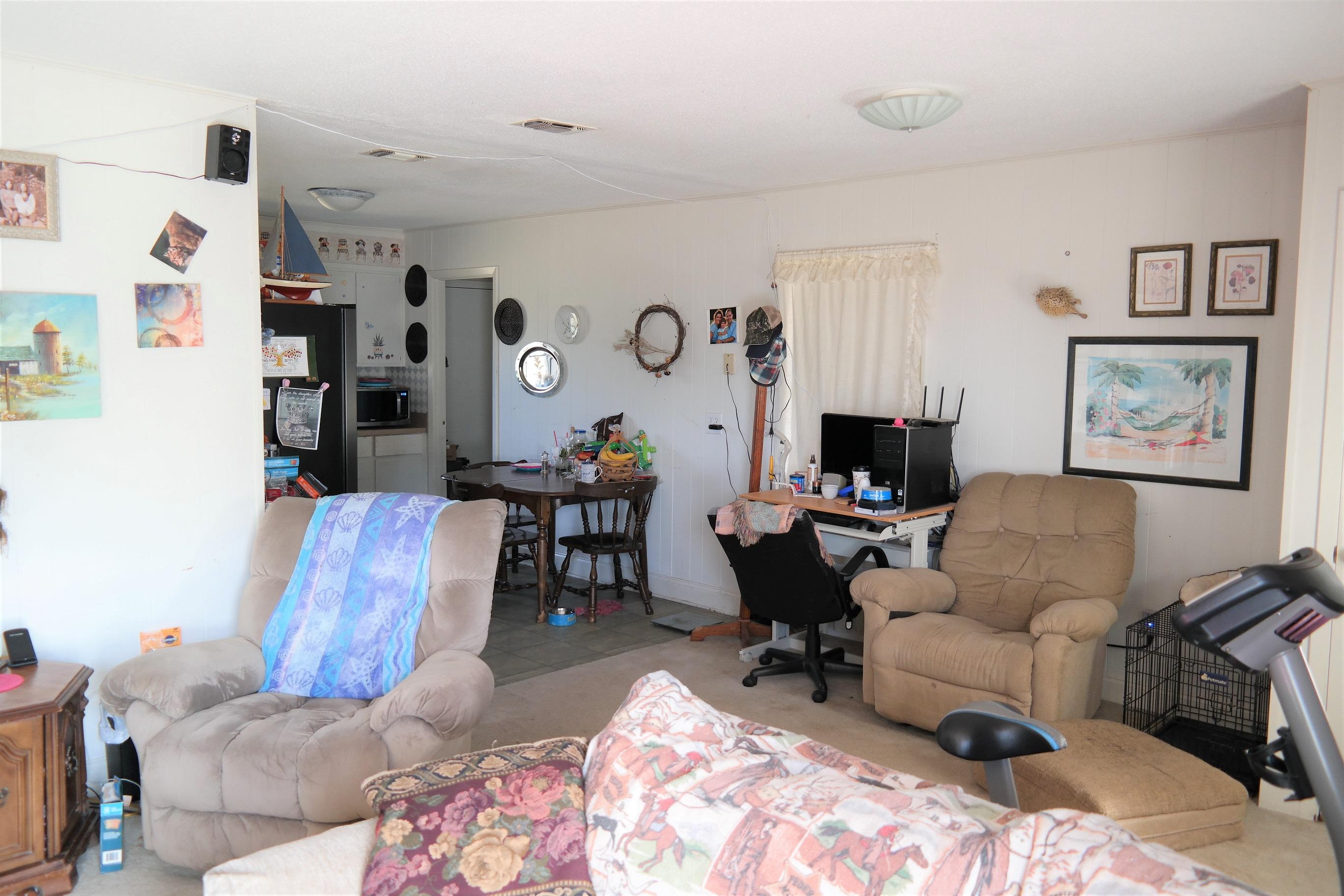 NO RECORDED SUBDIVISION - Residential