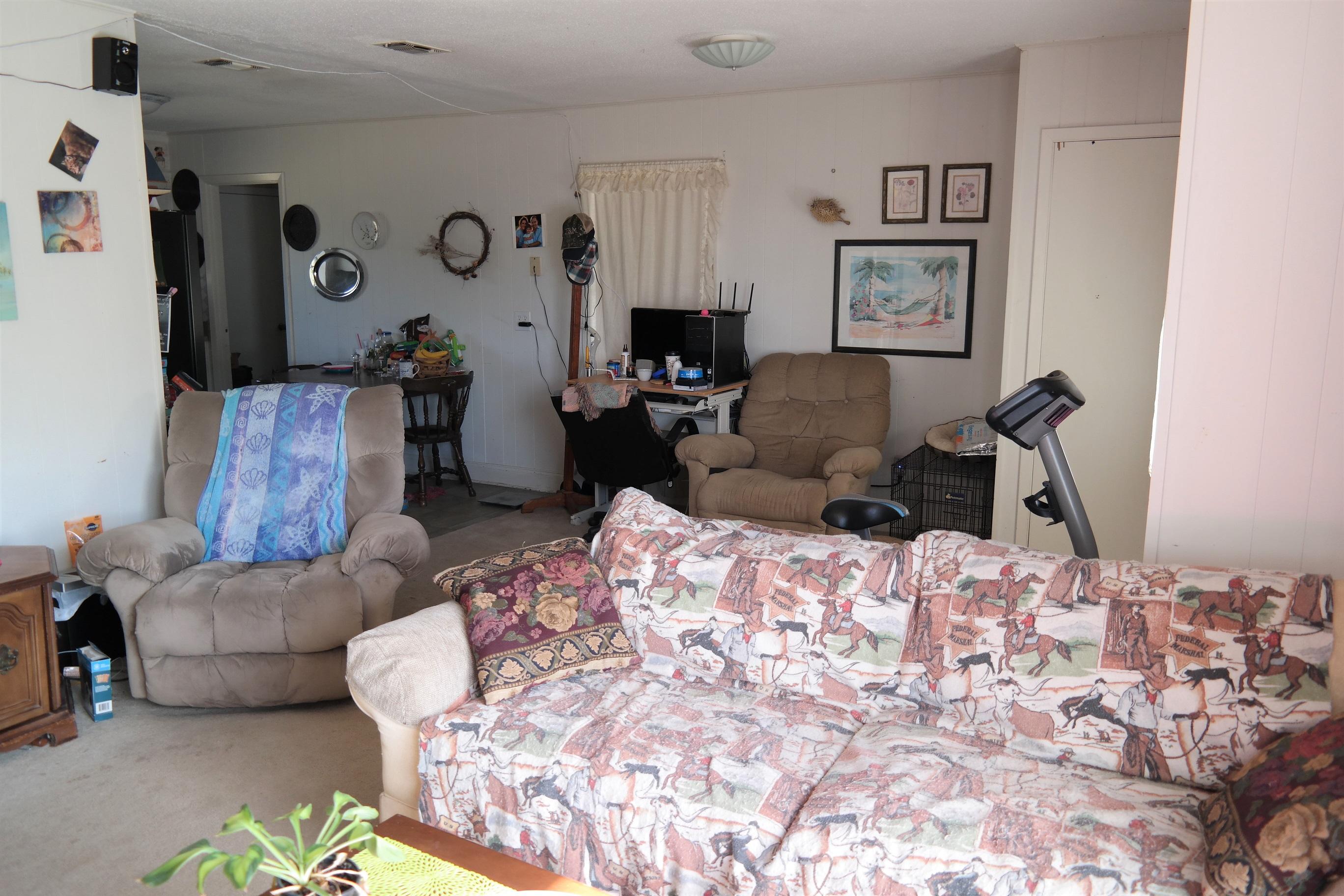 NO RECORDED SUBDIVISION - Residential