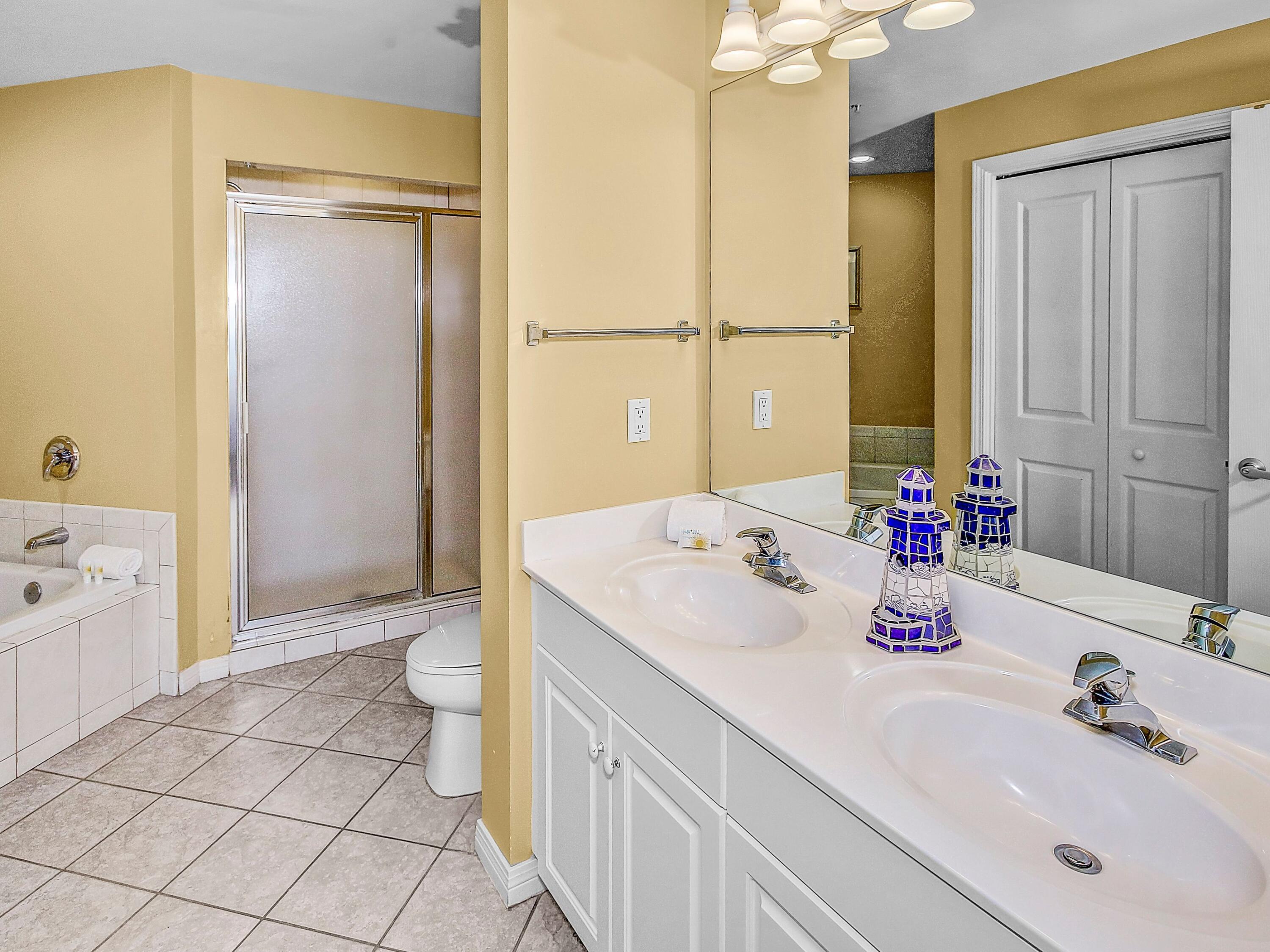 DESTIN WEST BEACH & BAY RESORT-GULFSIDE - Residential